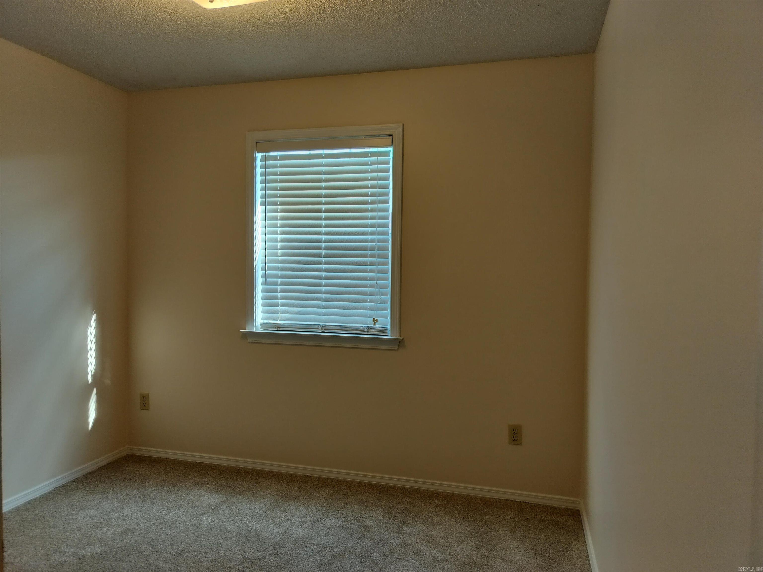 Oak Ridge - Residential