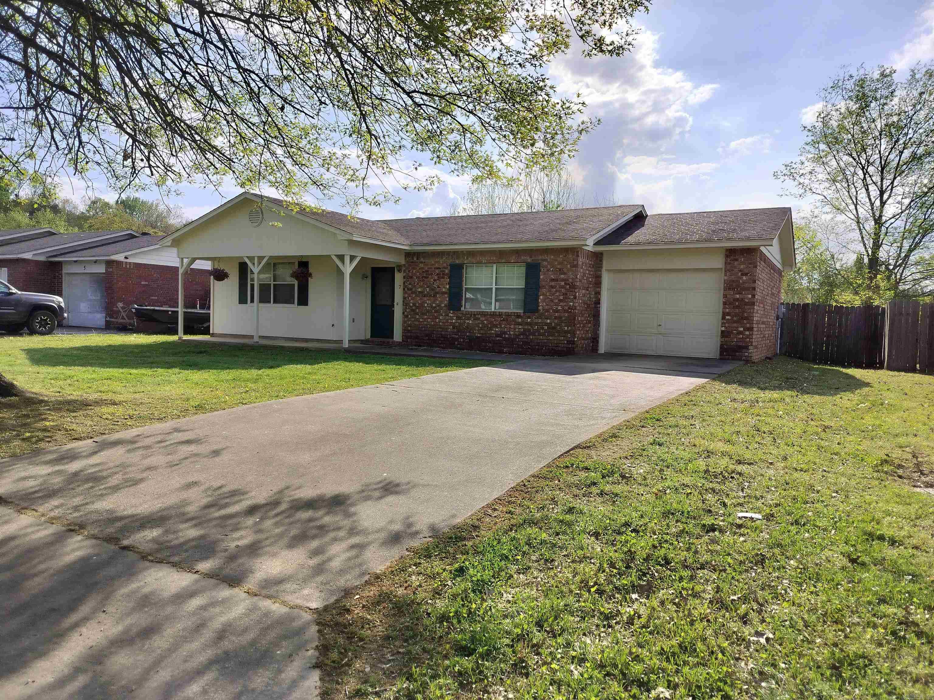 Oak Ridge - Residential