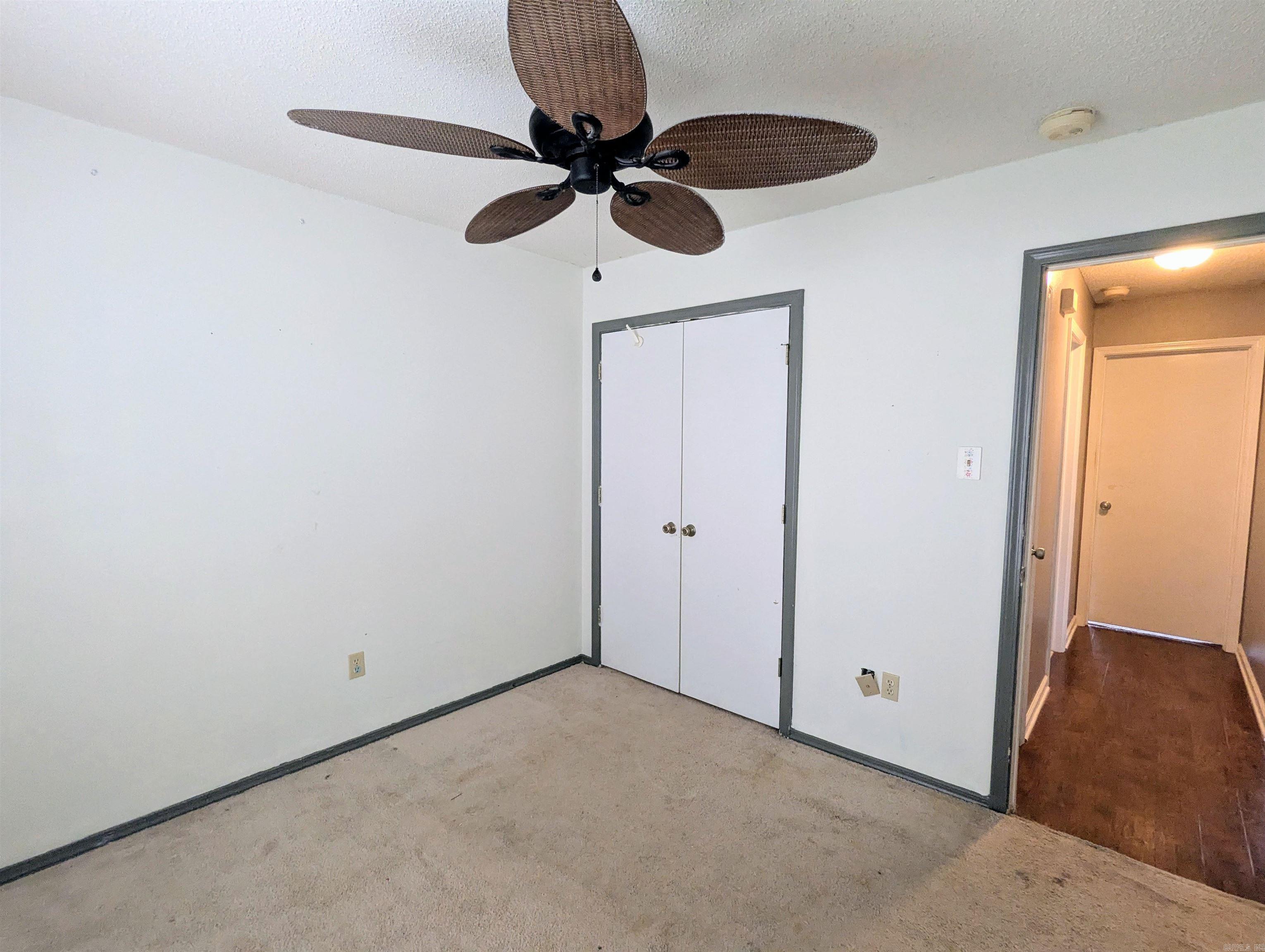 MEADOWLAKE - Residential