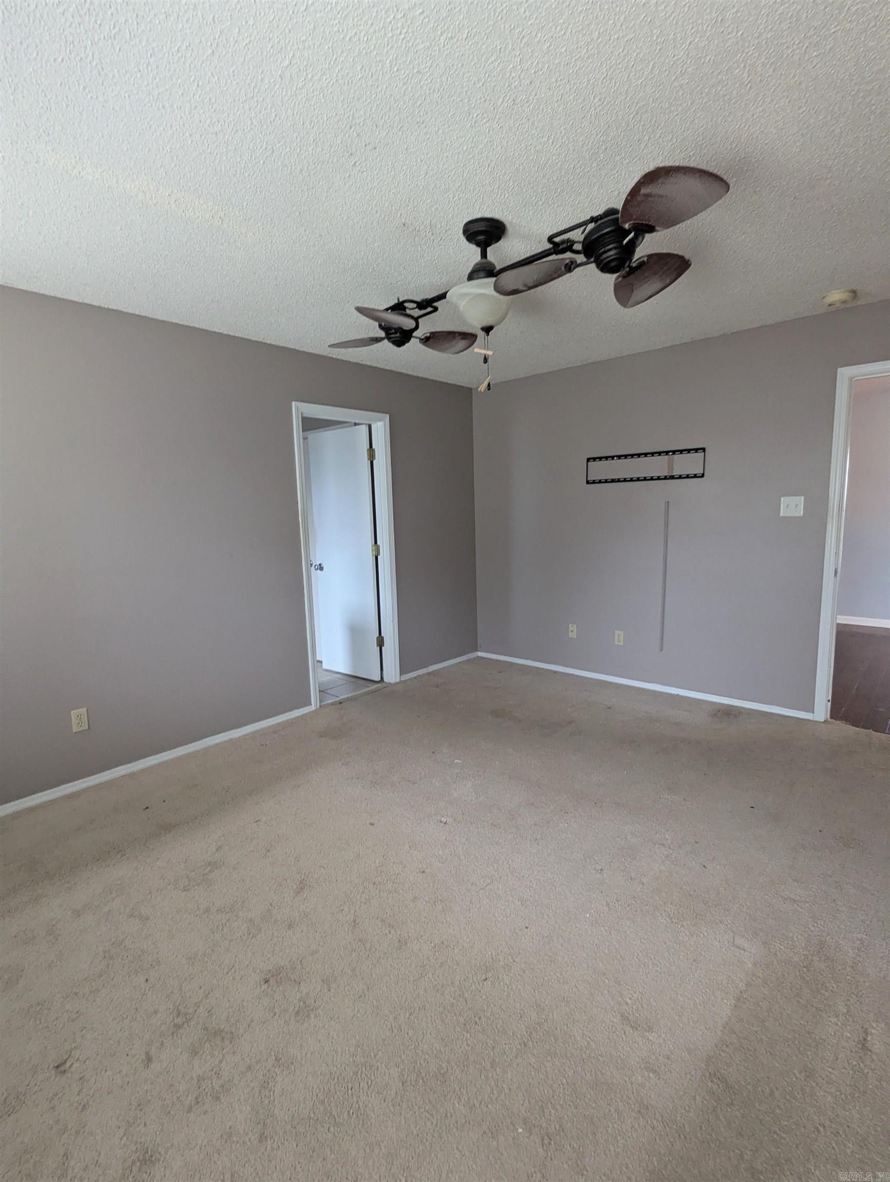 MEADOWLAKE - Residential