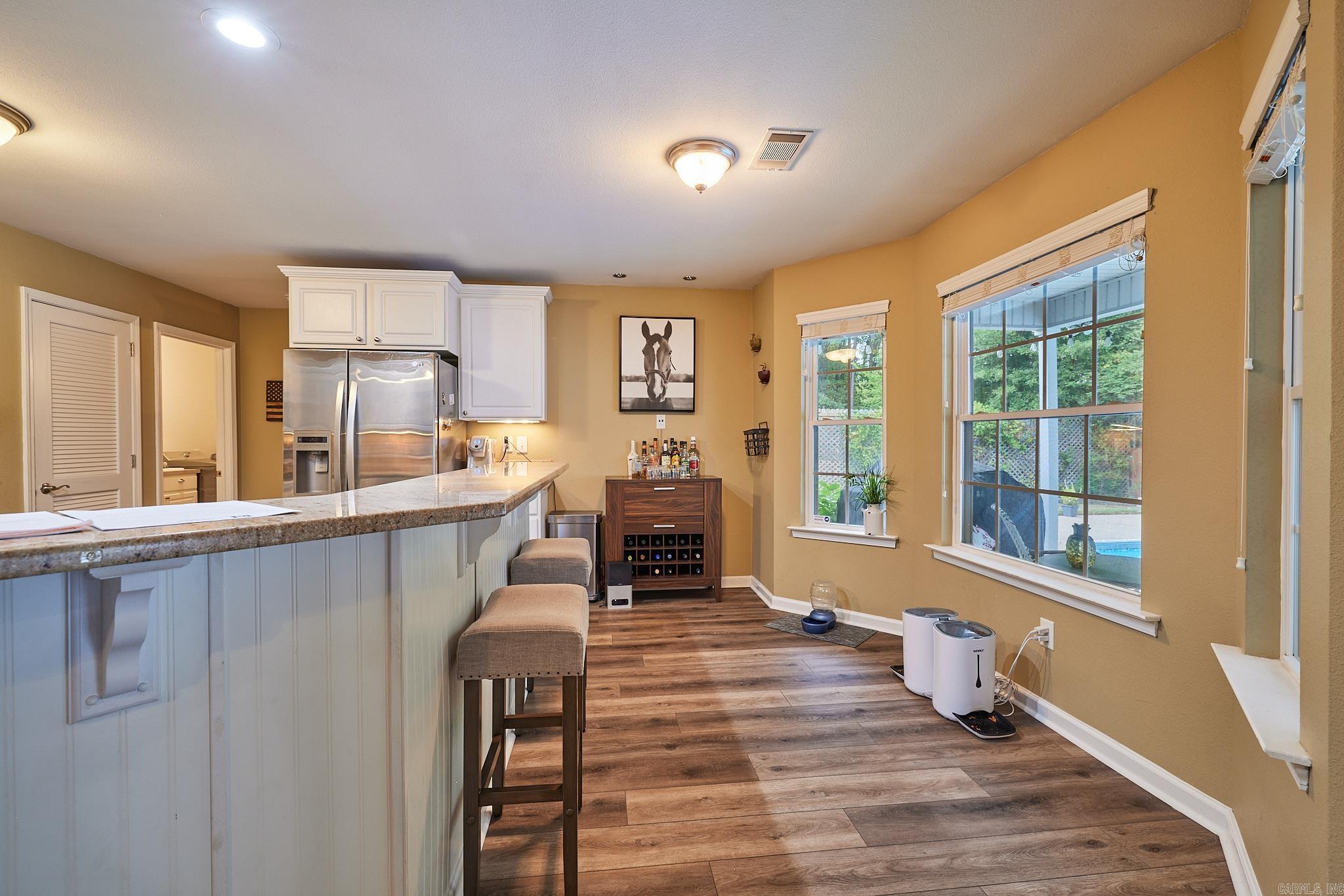 LONGHILLS VILLAGE - Residential