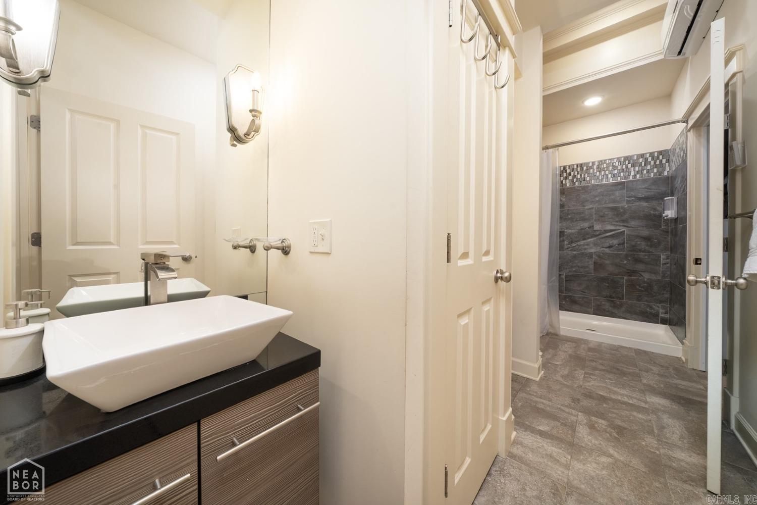 Jonesboro City - Residential Lease