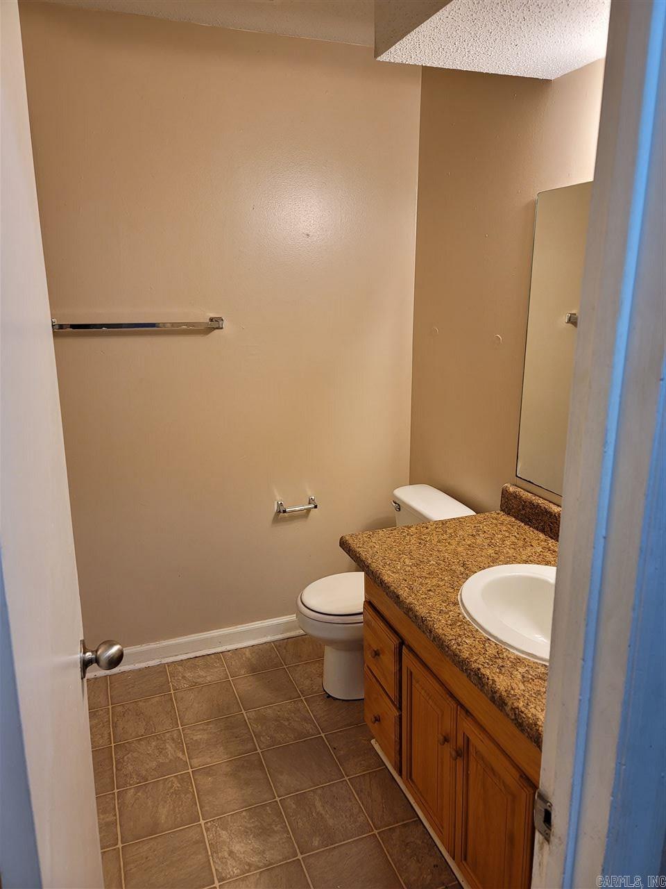 Stonewall - Residential Lease