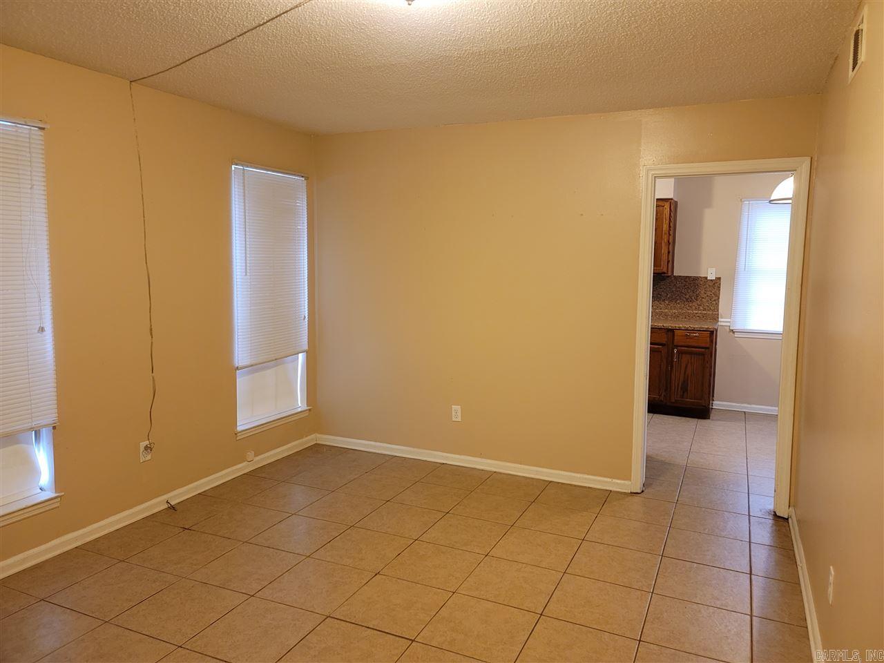 Stonewall - Residential Lease