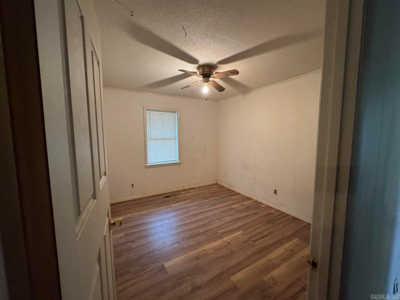 J & M ESTATES - Residential