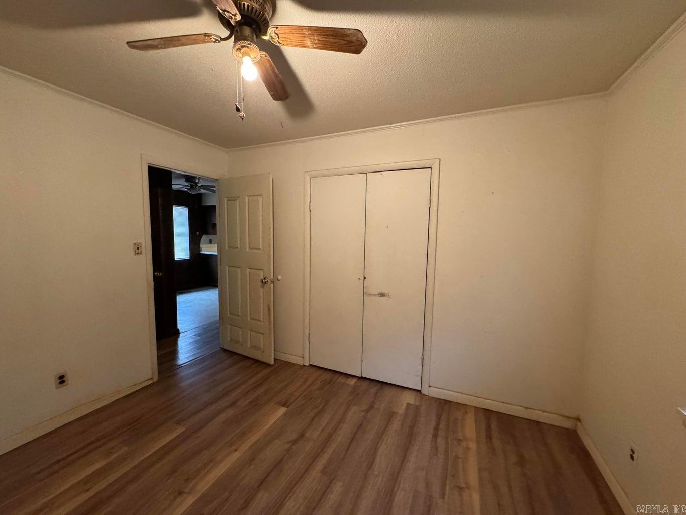 J & M ESTATES - Residential