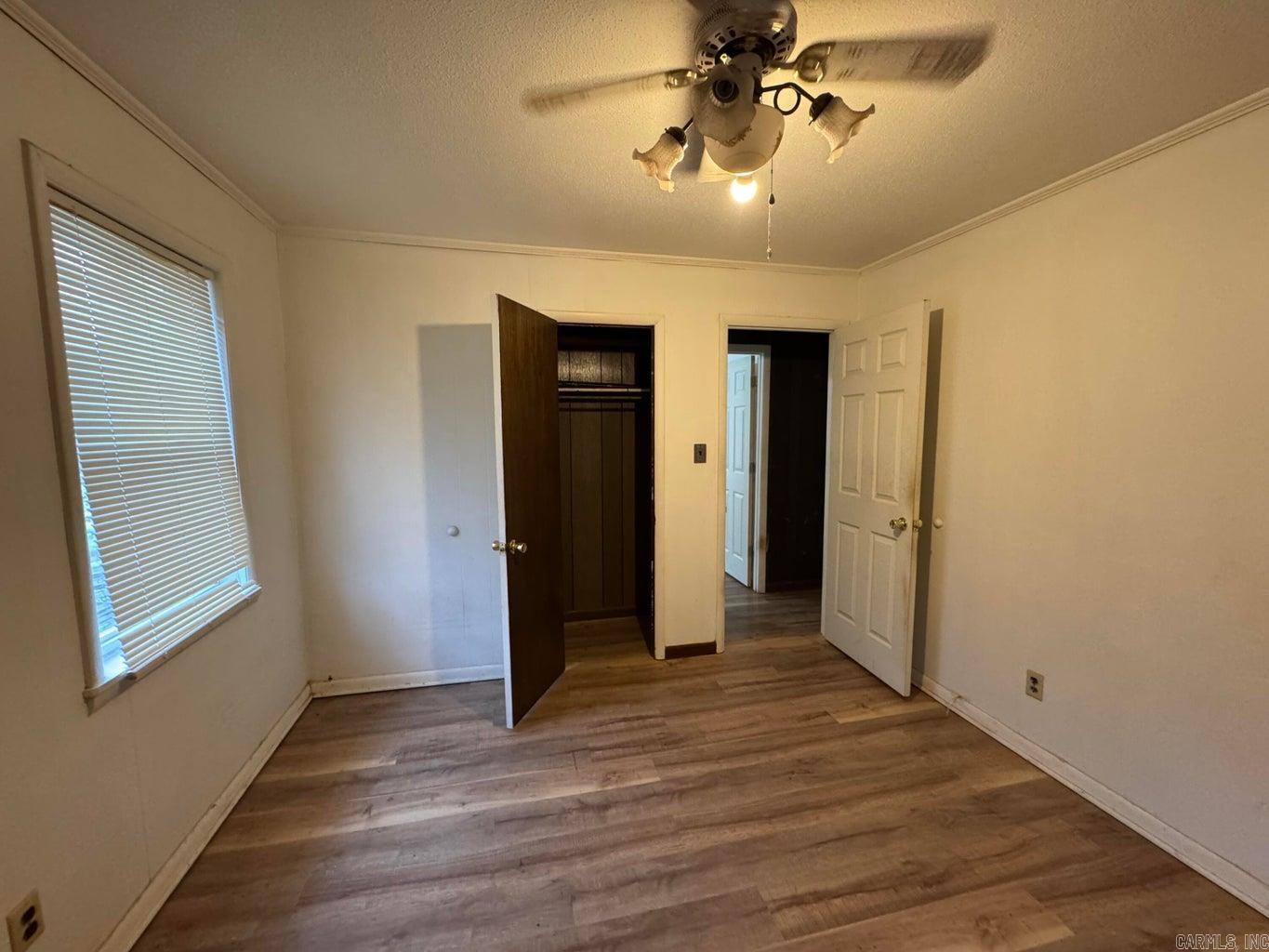 J & M ESTATES - Residential