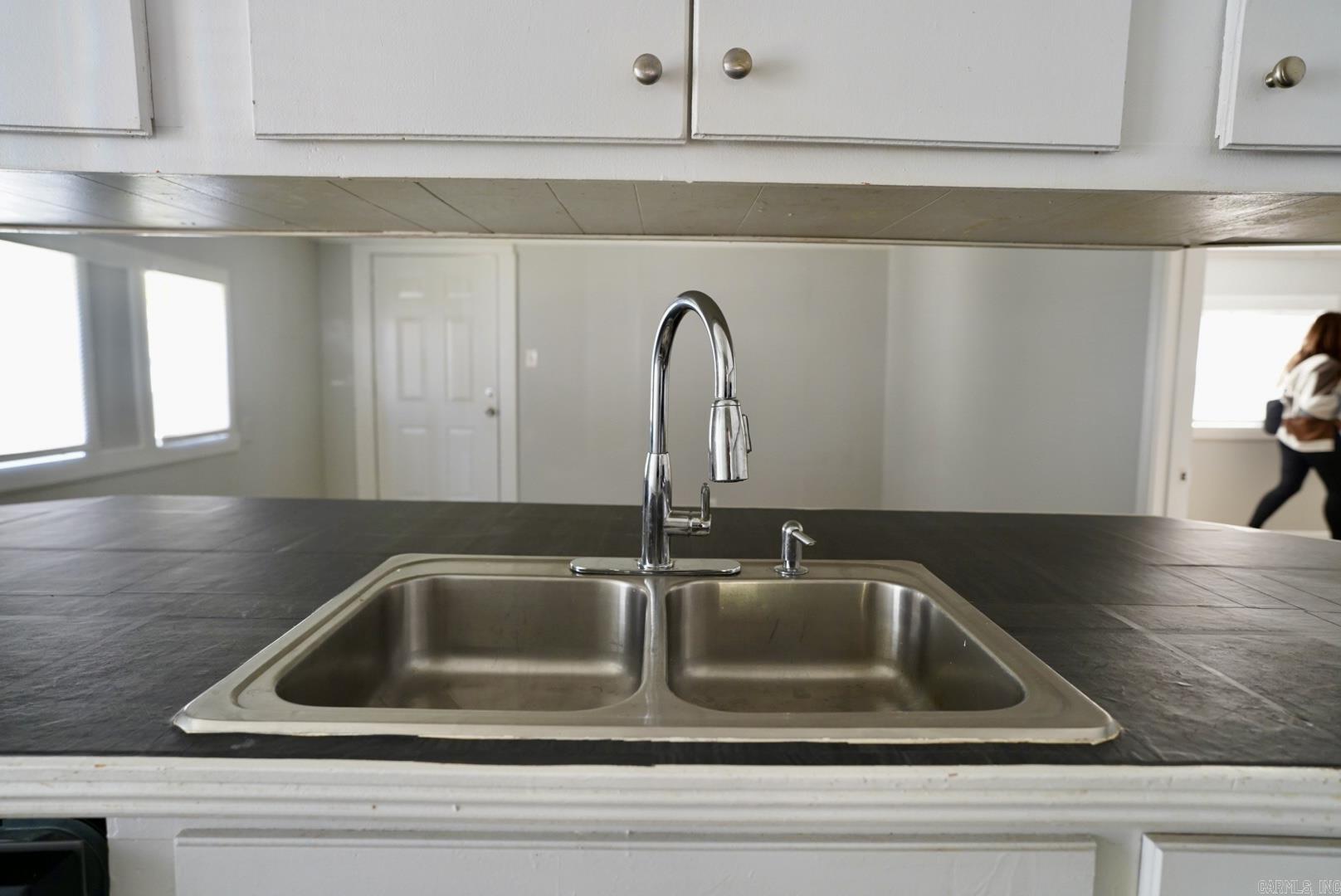 Morgan-Loh - Residential