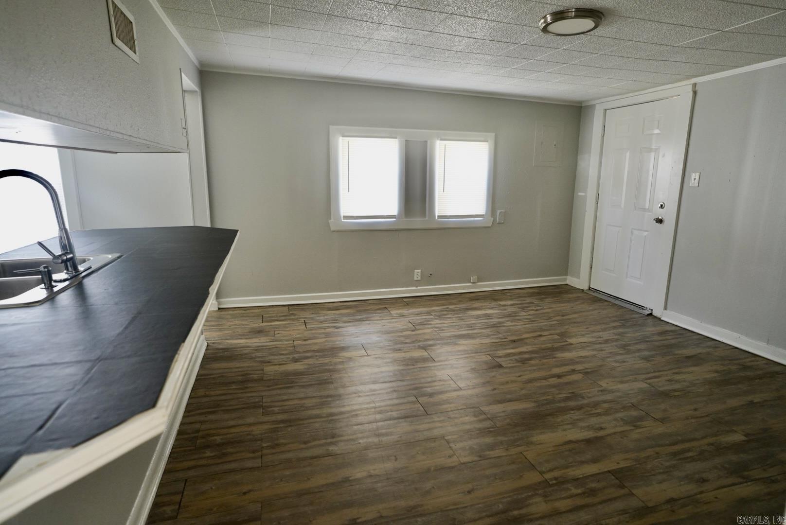 Morgan-Loh - Residential