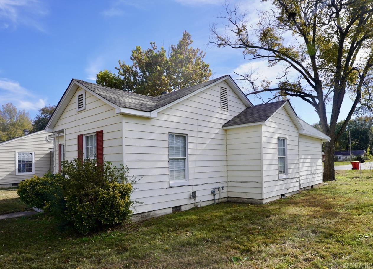 Morgan-Loh - Residential