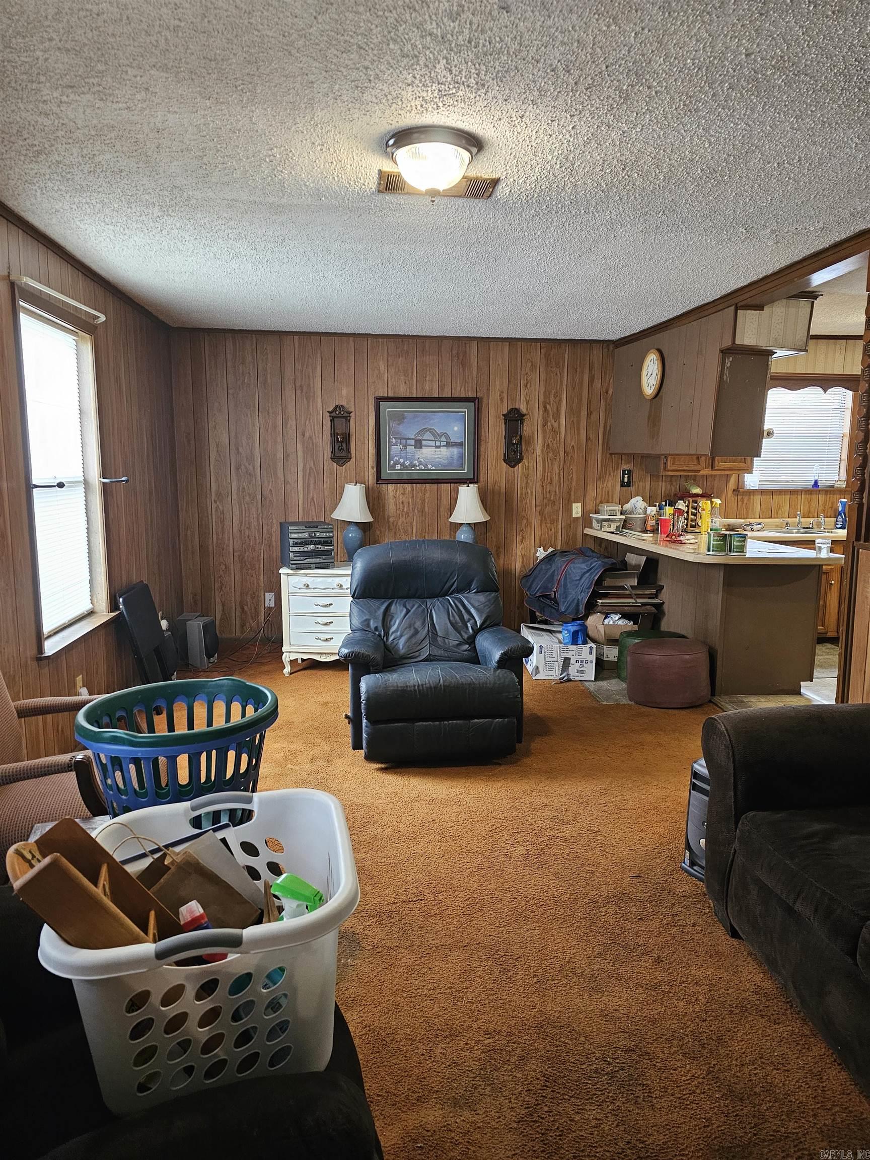 MOONEY - Residential