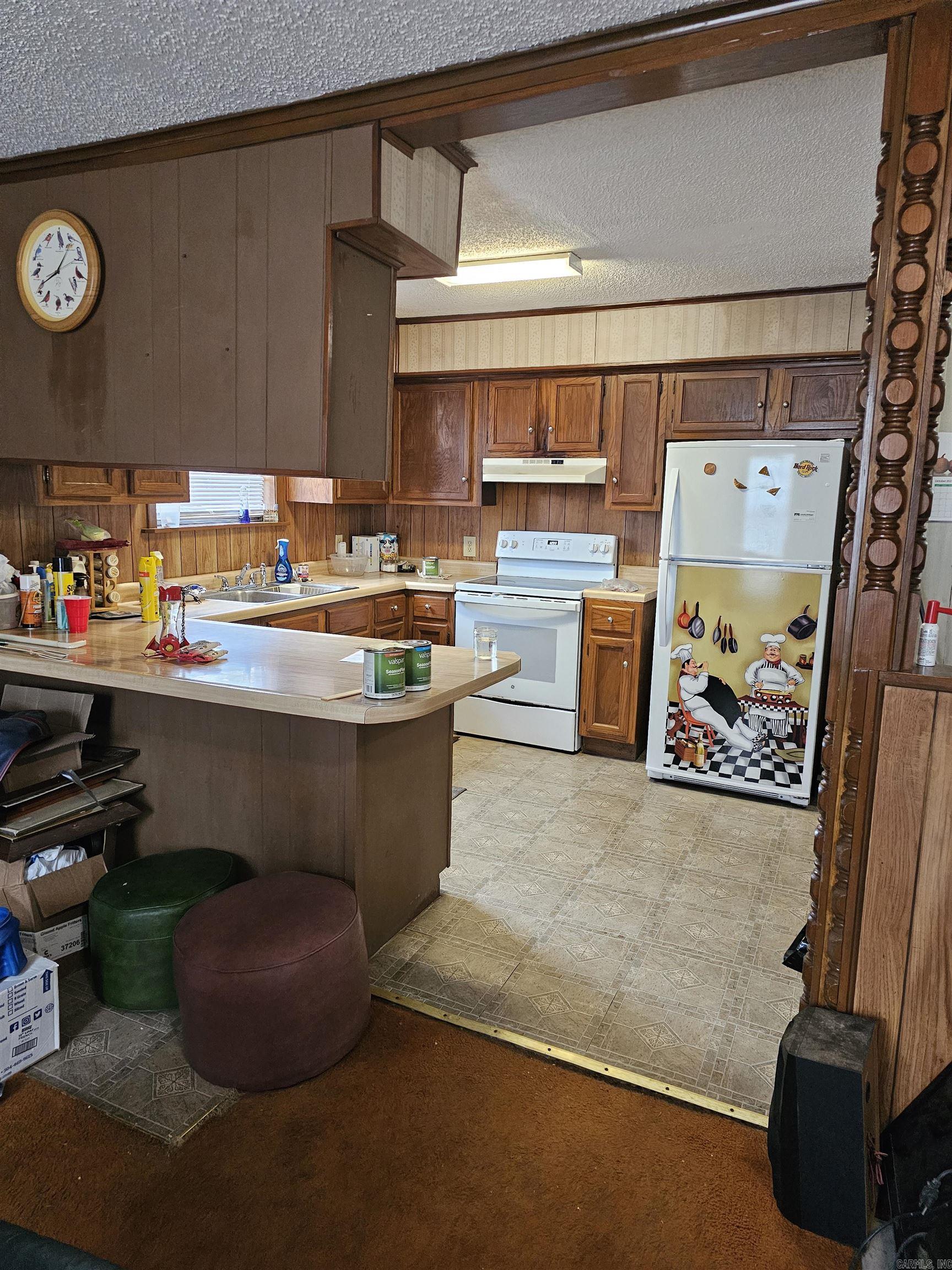 MOONEY - Residential