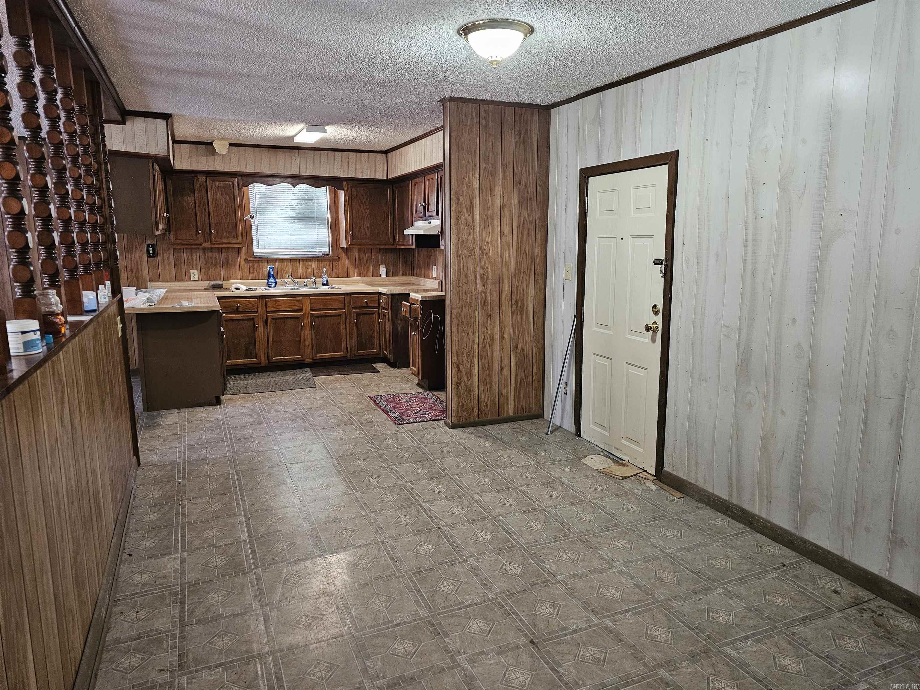 MOONEY - Residential