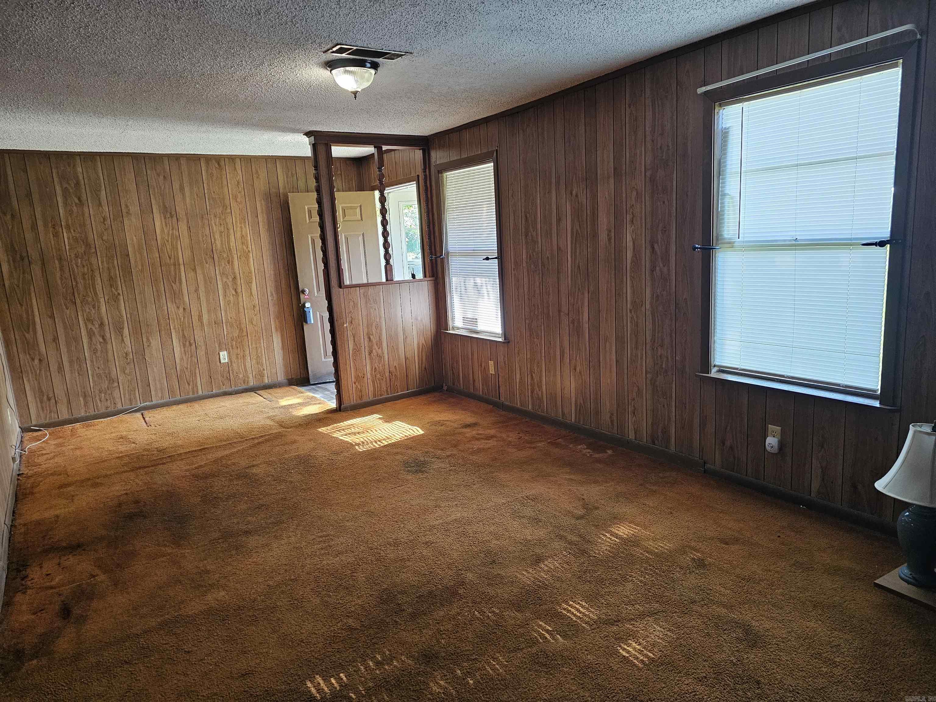 MOONEY - Residential