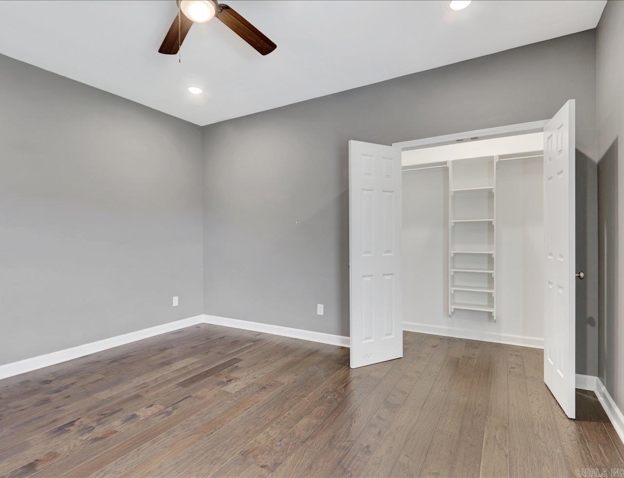 FOX RUN - Residential