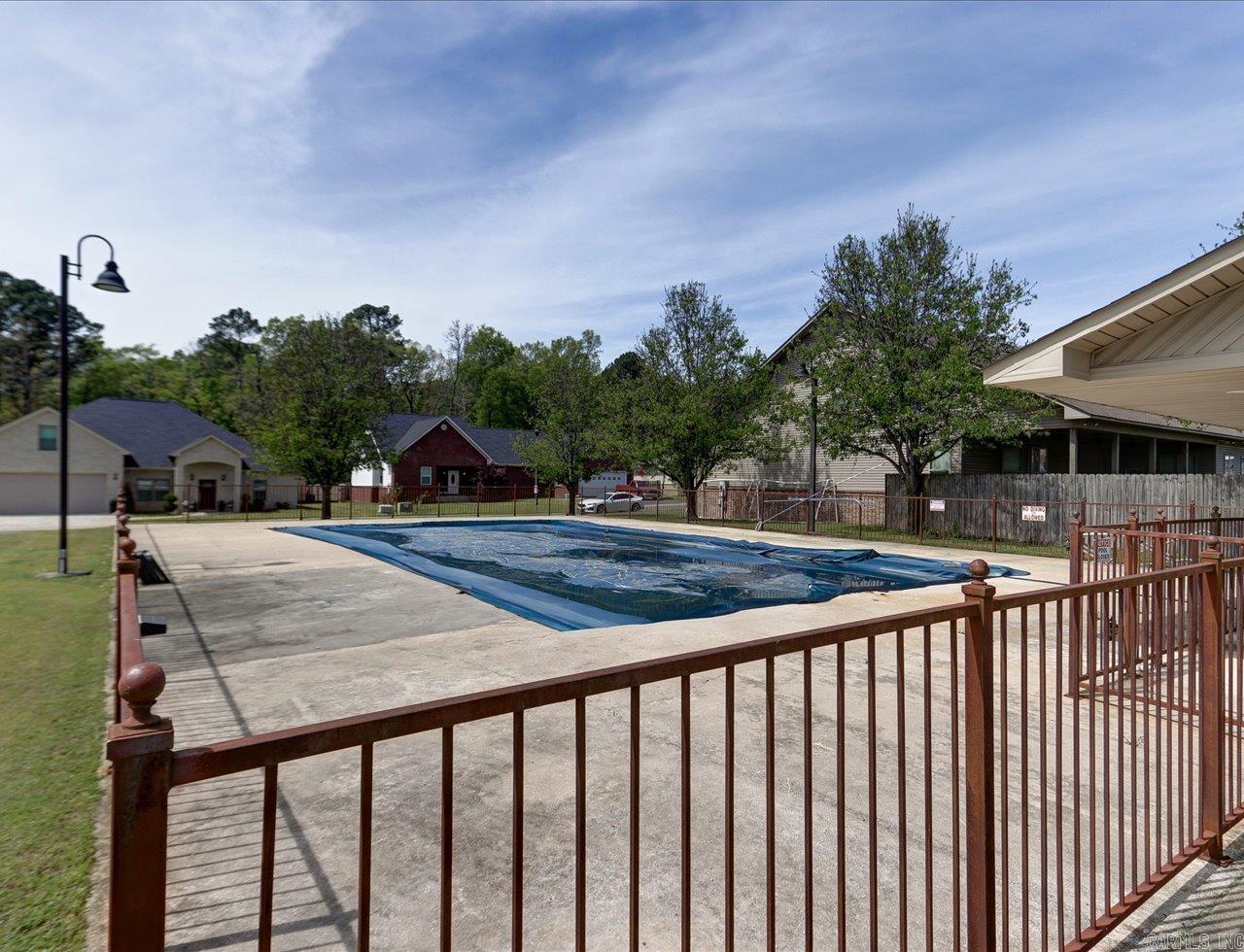 FOX RUN - Residential