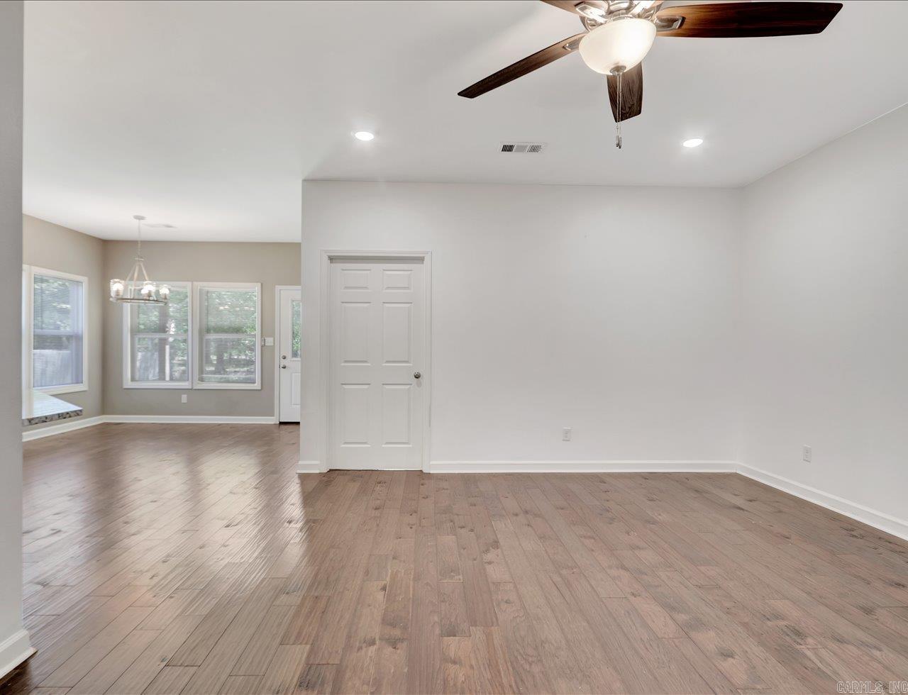 FOX RUN - Residential