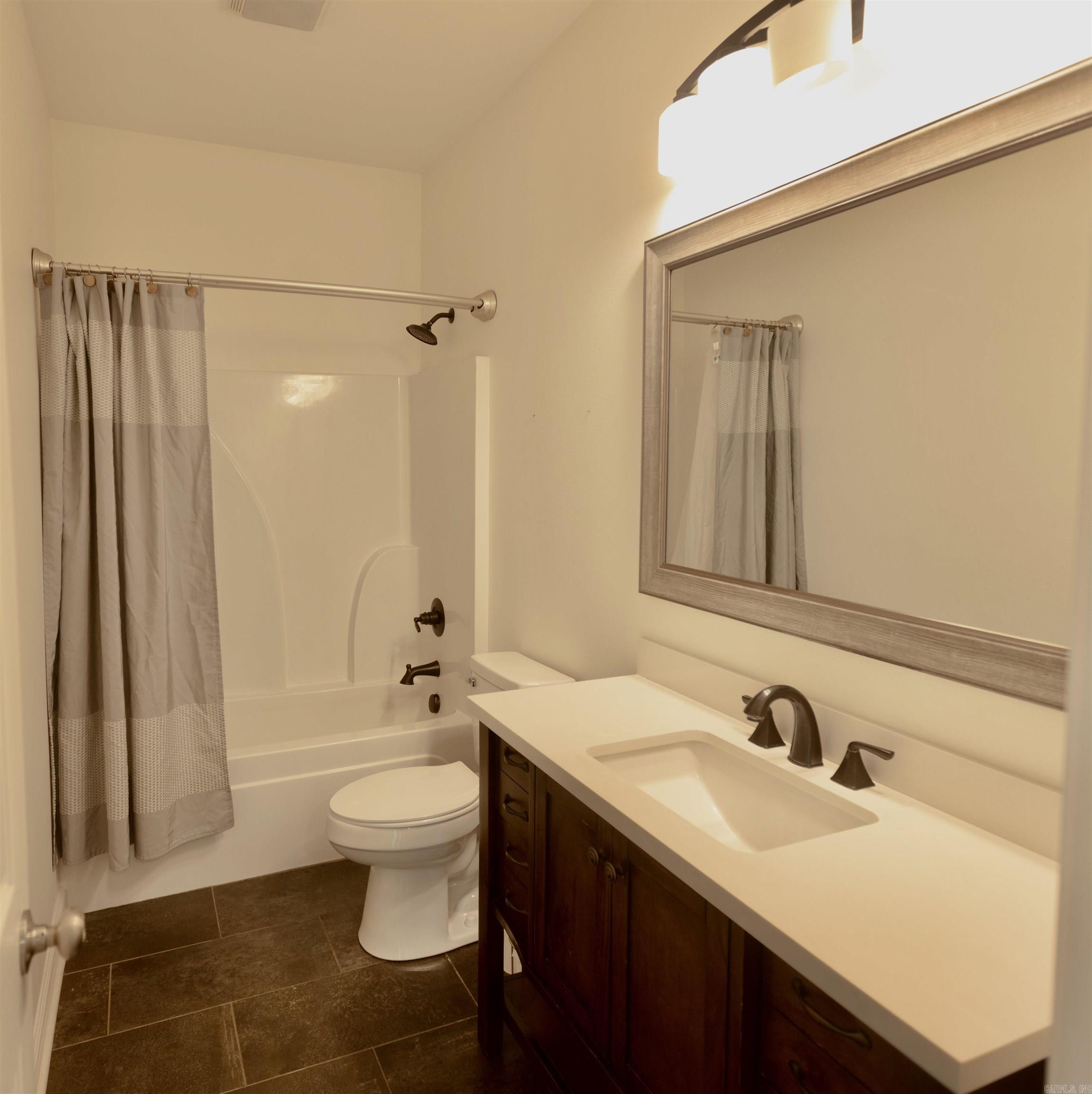 FOX RUN - Residential