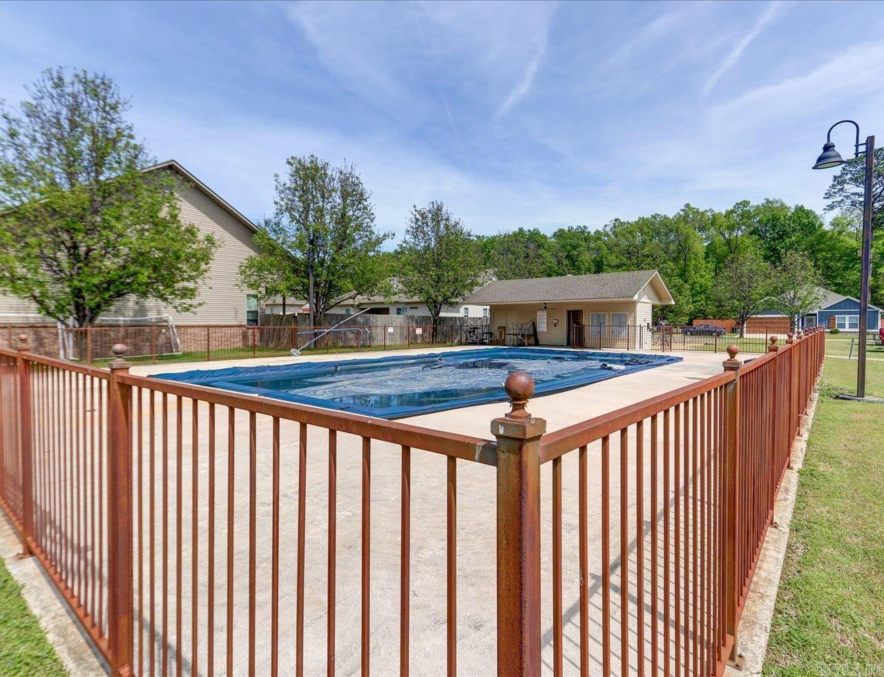 FOX RUN - Residential