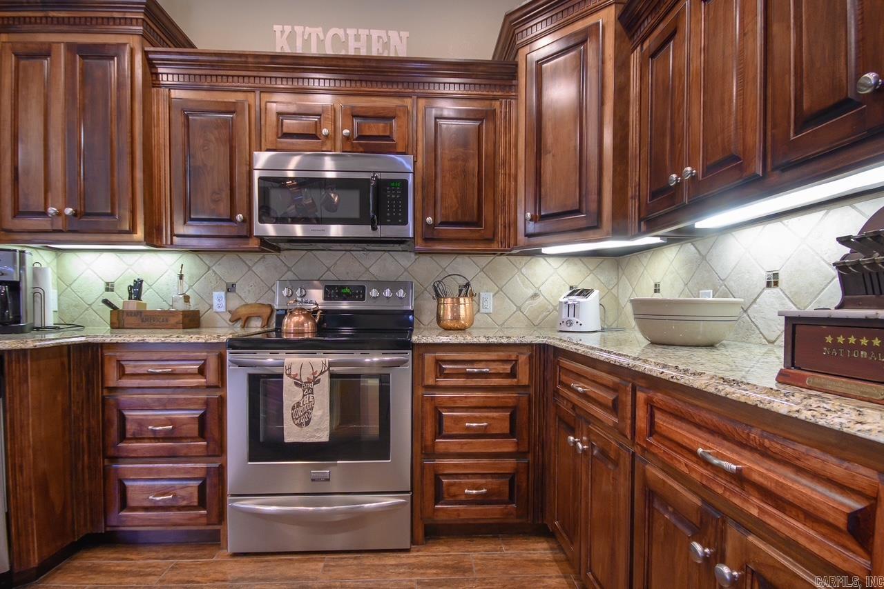 Riales - Residential