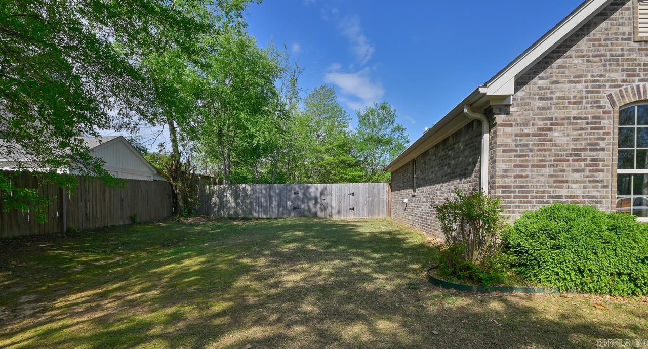 Riales - Residential