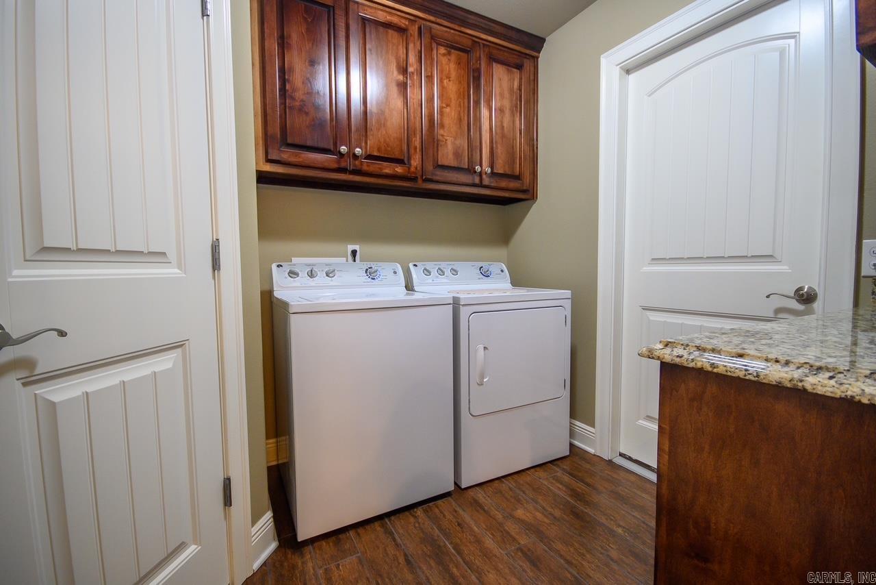 Riales - Residential