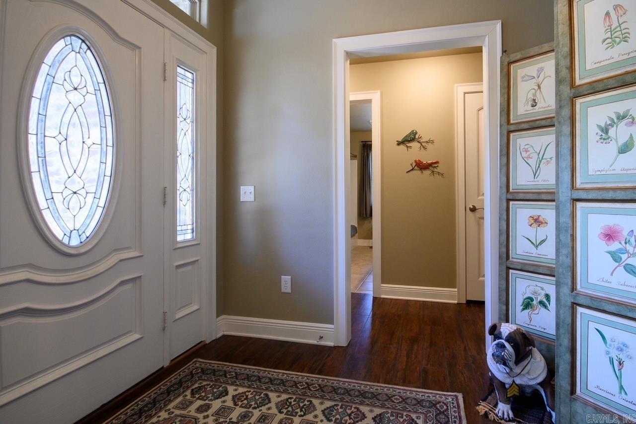 Riales - Residential