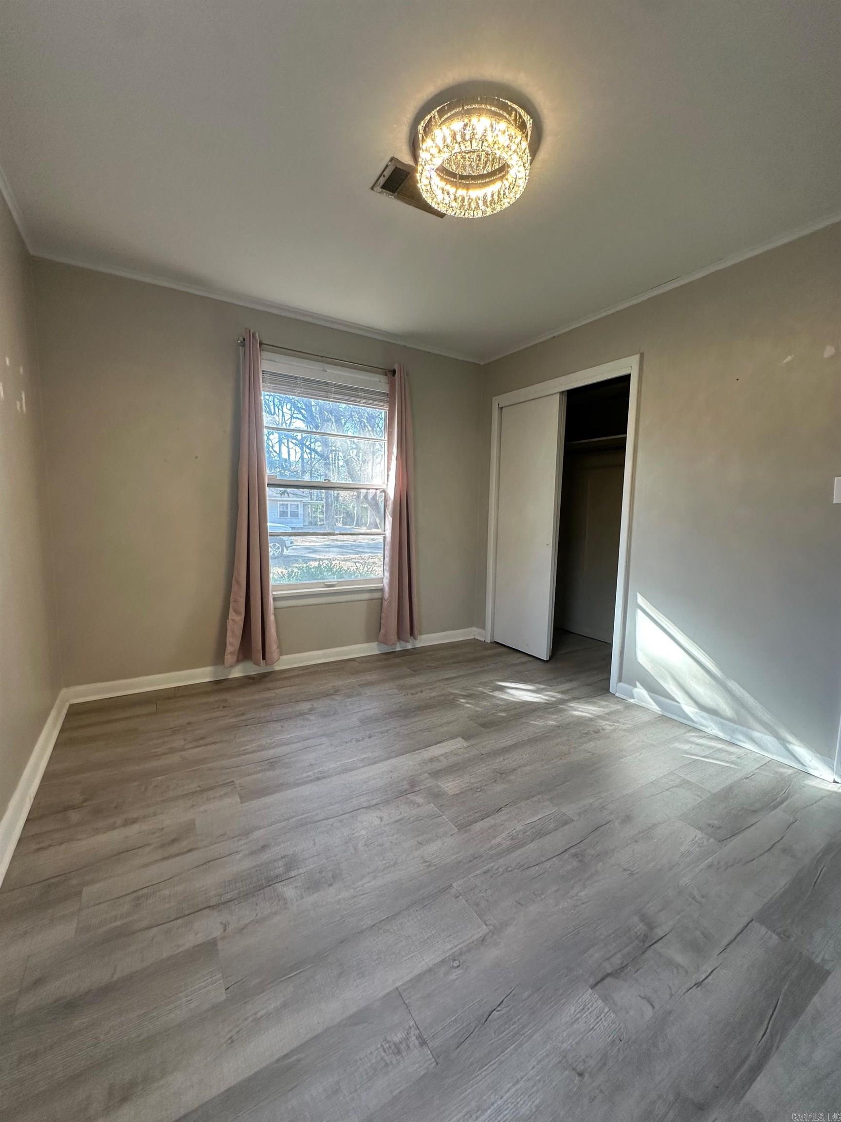 FOREST PARK - Residential