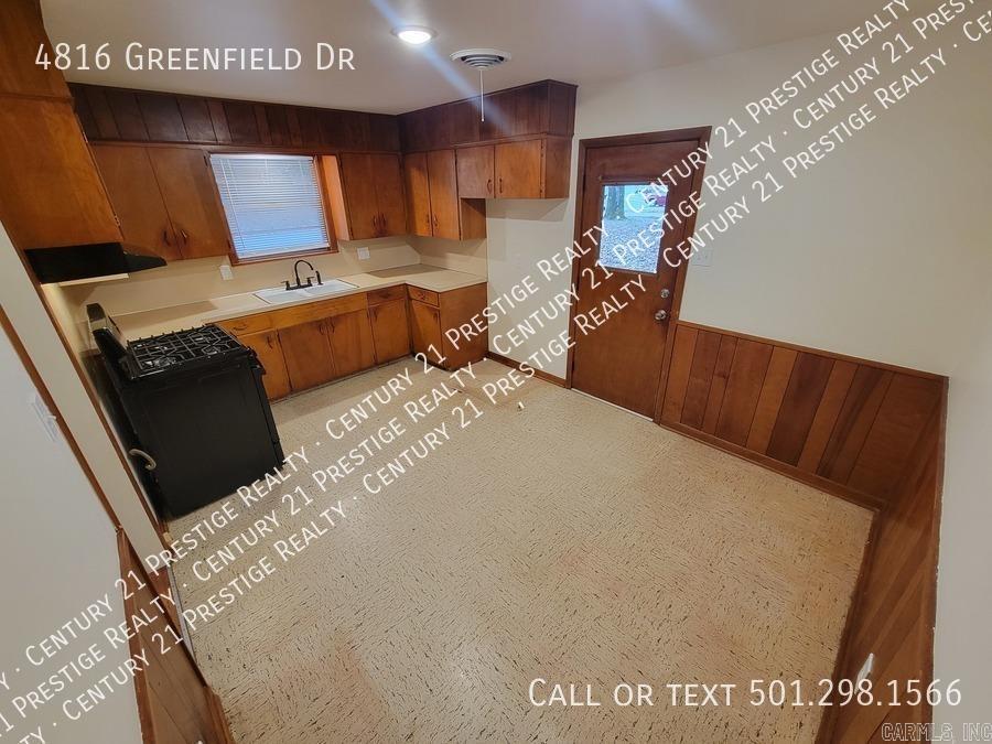 Lakeview - Residential Lease