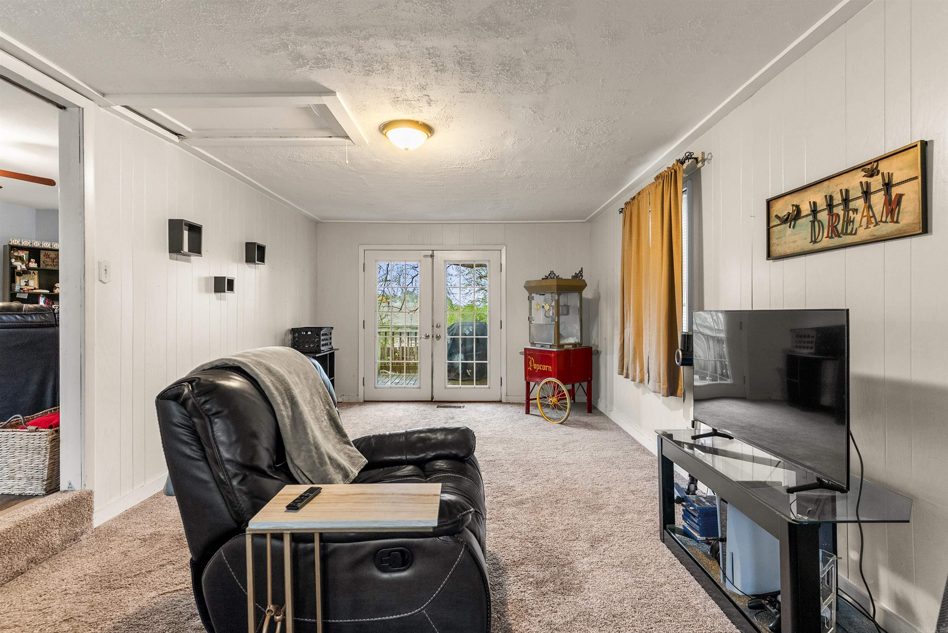 HEYDENS NLR HEIGHTS - Residential