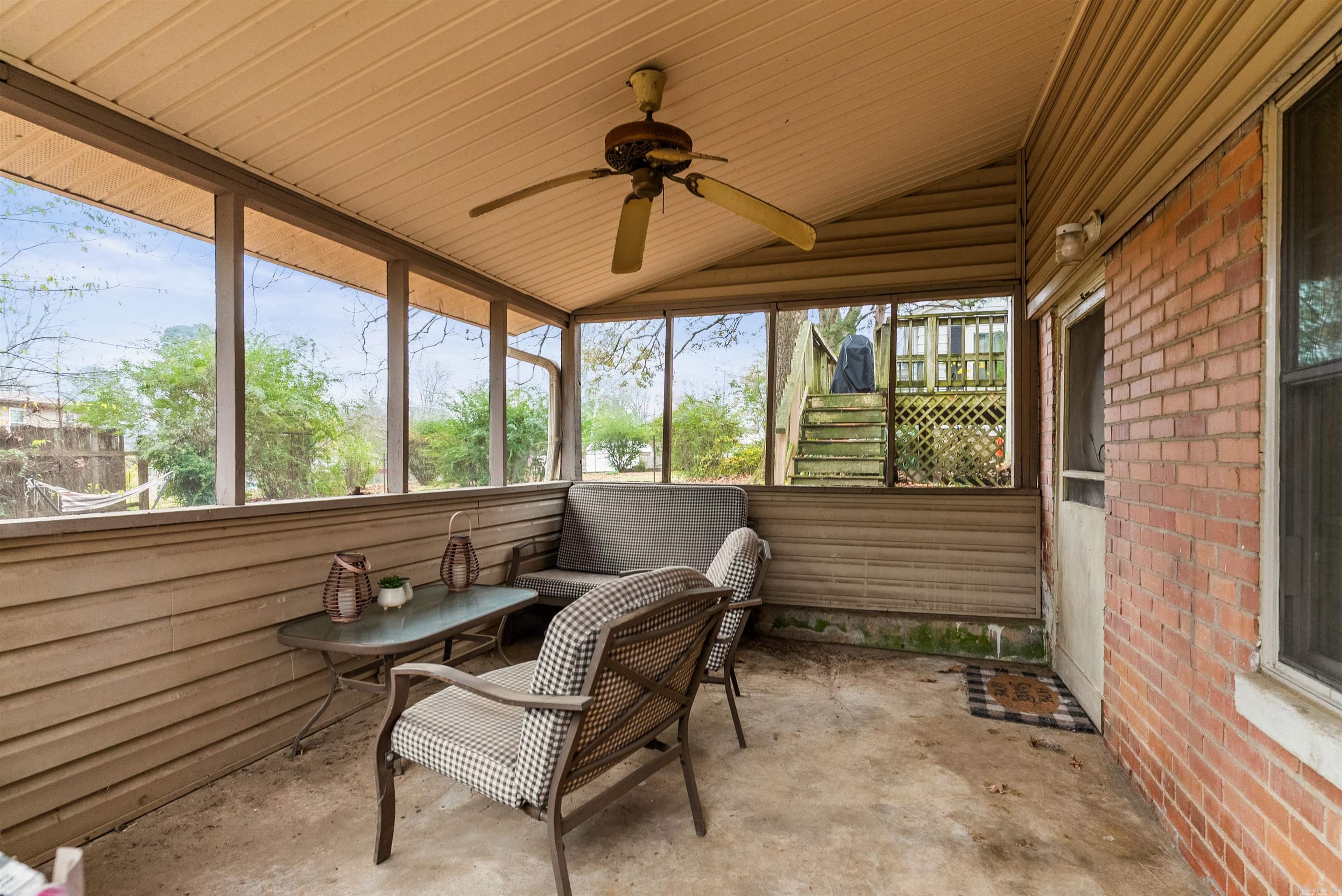 HEYDENS NLR HEIGHTS - Residential