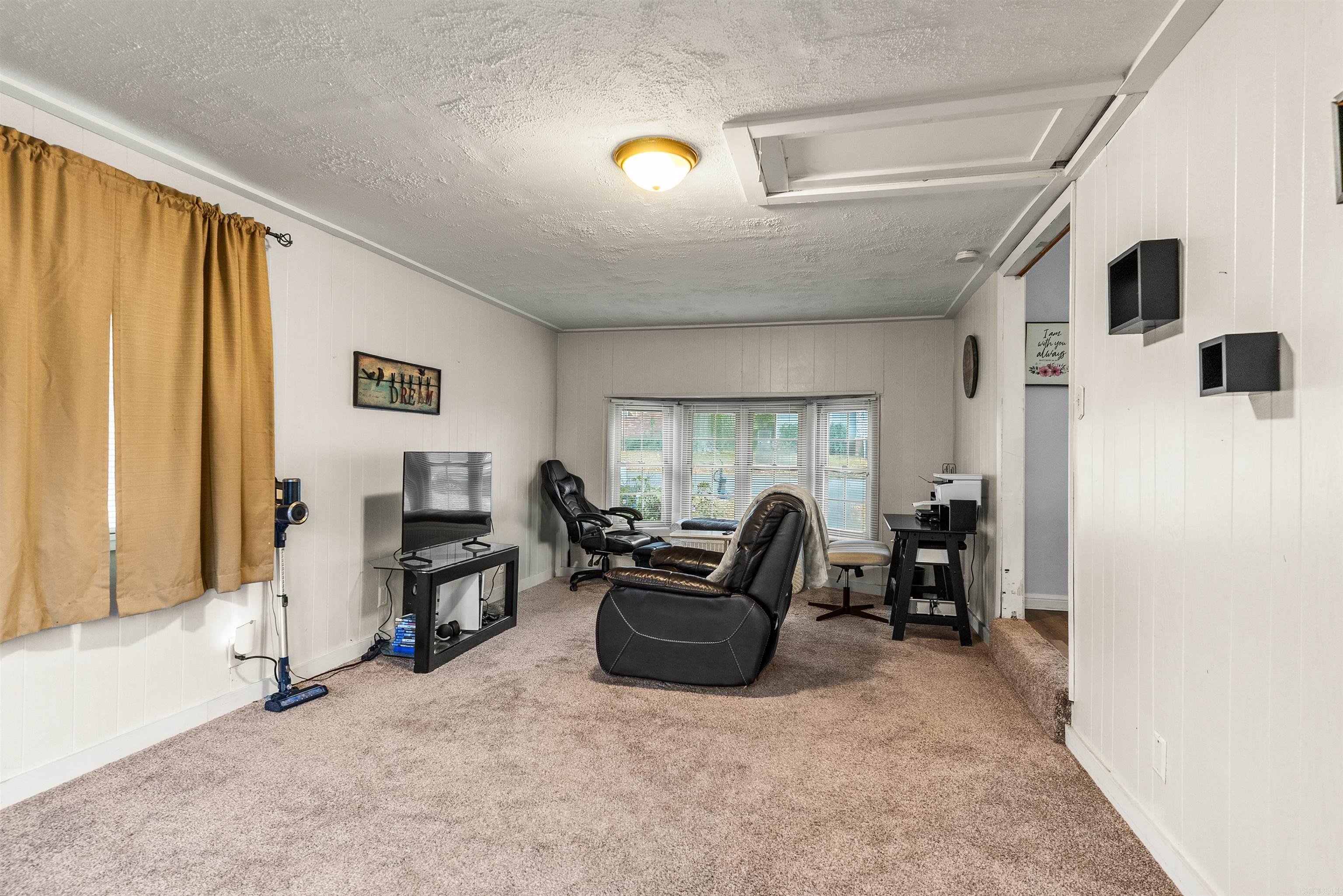 HEYDENS NLR HEIGHTS - Residential