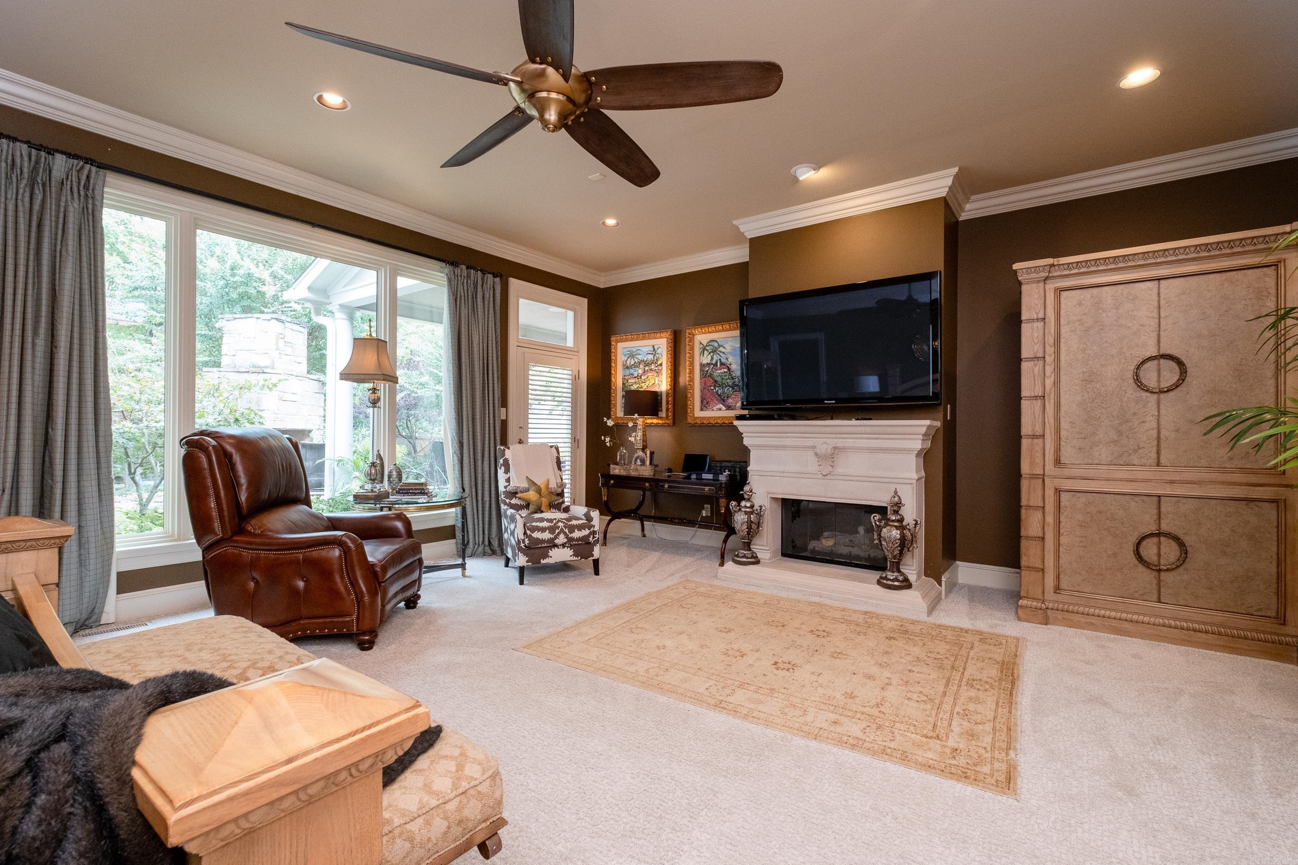 CHENAL VALLEY BRETAGNE CIRCLE - Residential