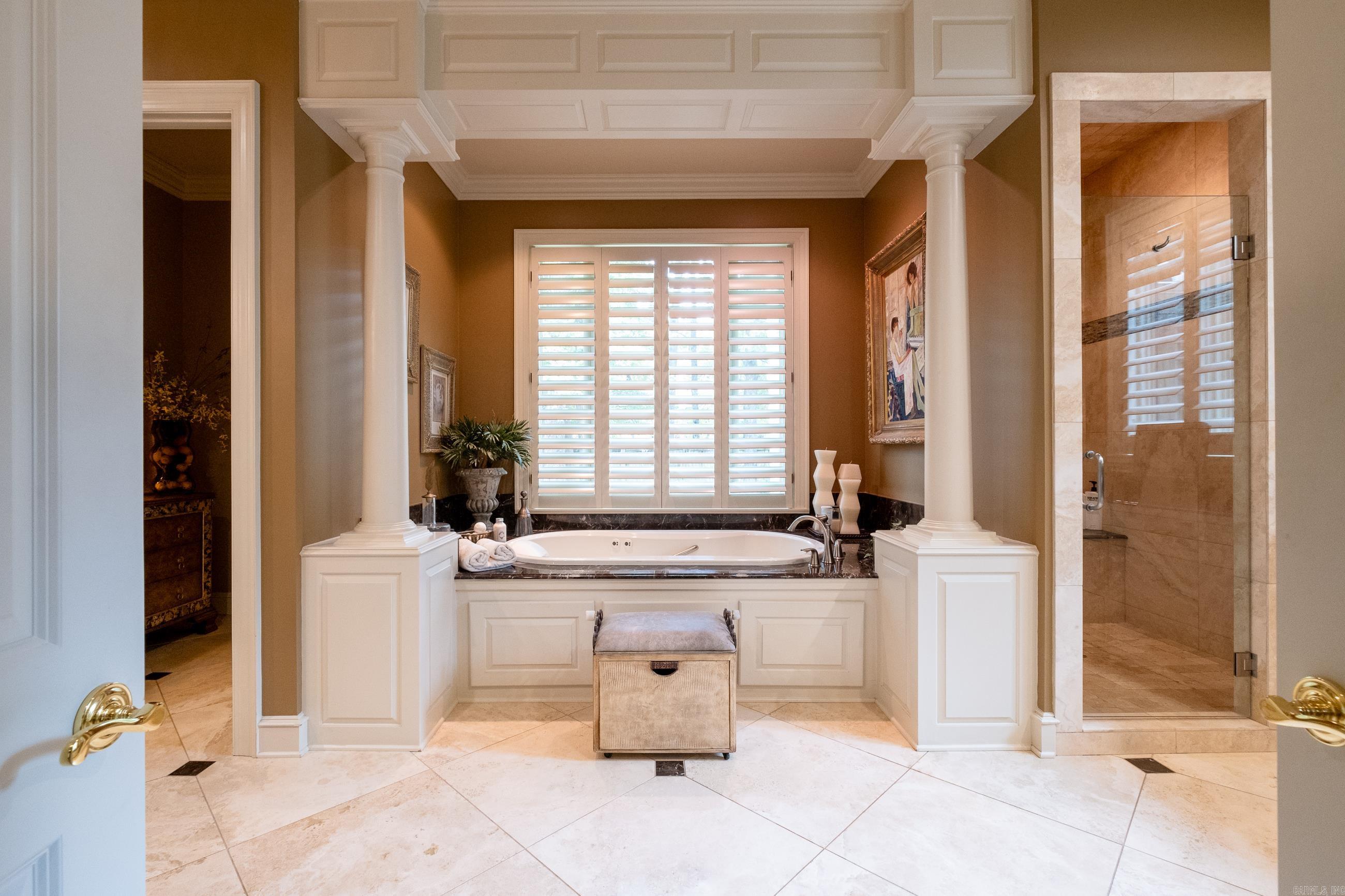 CHENAL VALLEY BRETAGNE CIRCLE - Residential