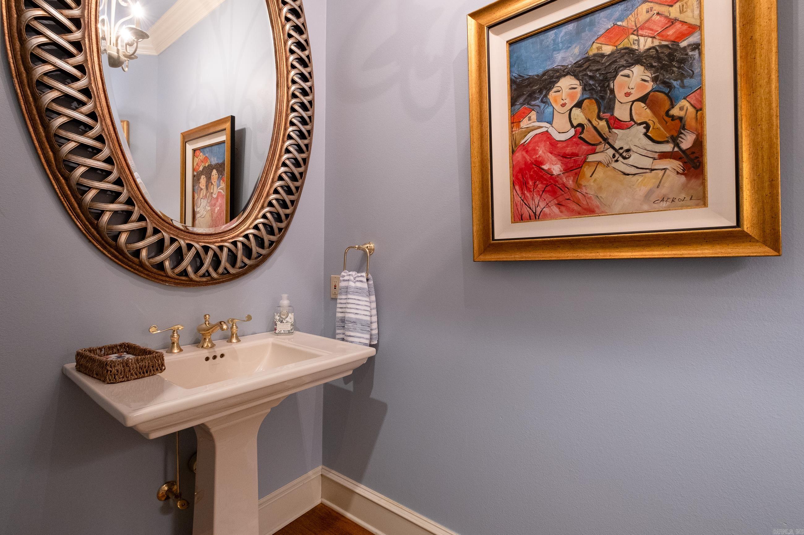 CHENAL VALLEY BRETAGNE CIRCLE - Residential