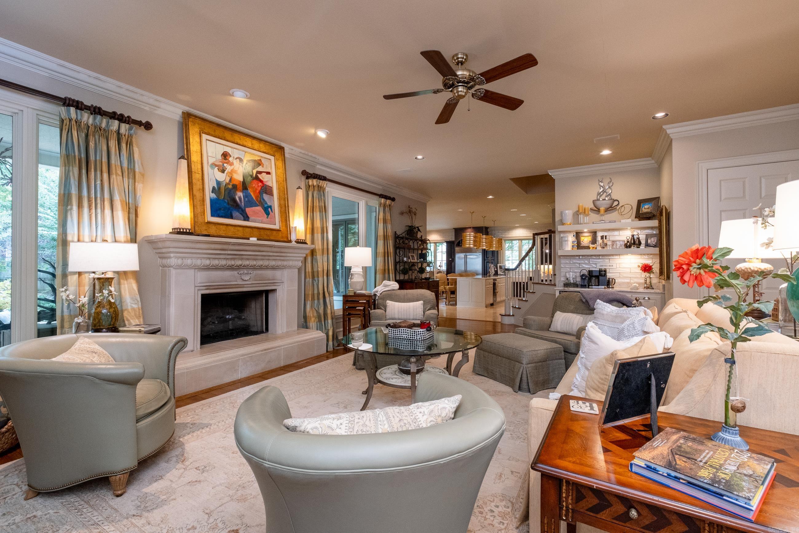 CHENAL VALLEY BRETAGNE CIRCLE - Residential