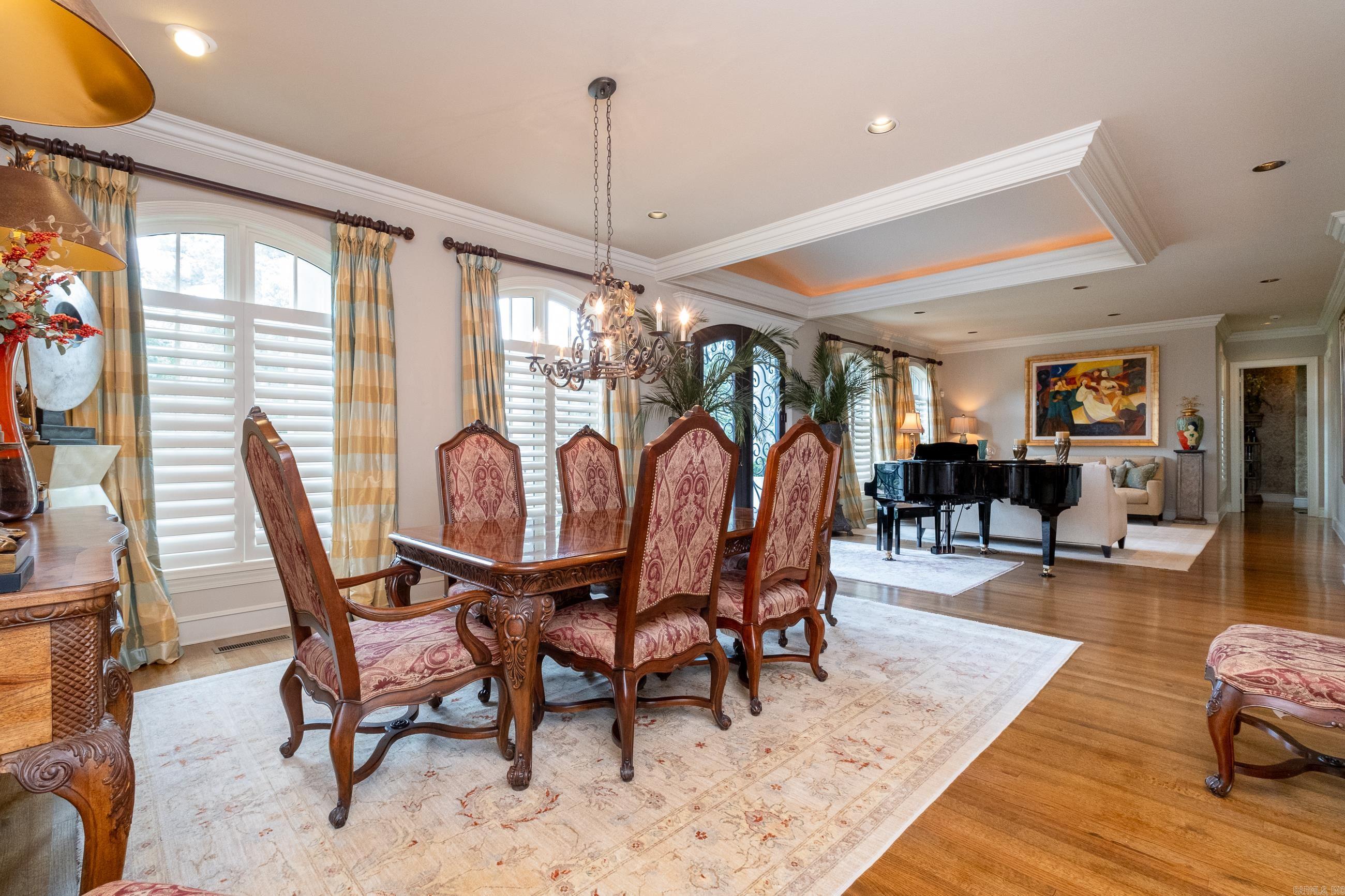 CHENAL VALLEY BRETAGNE CIRCLE - Residential