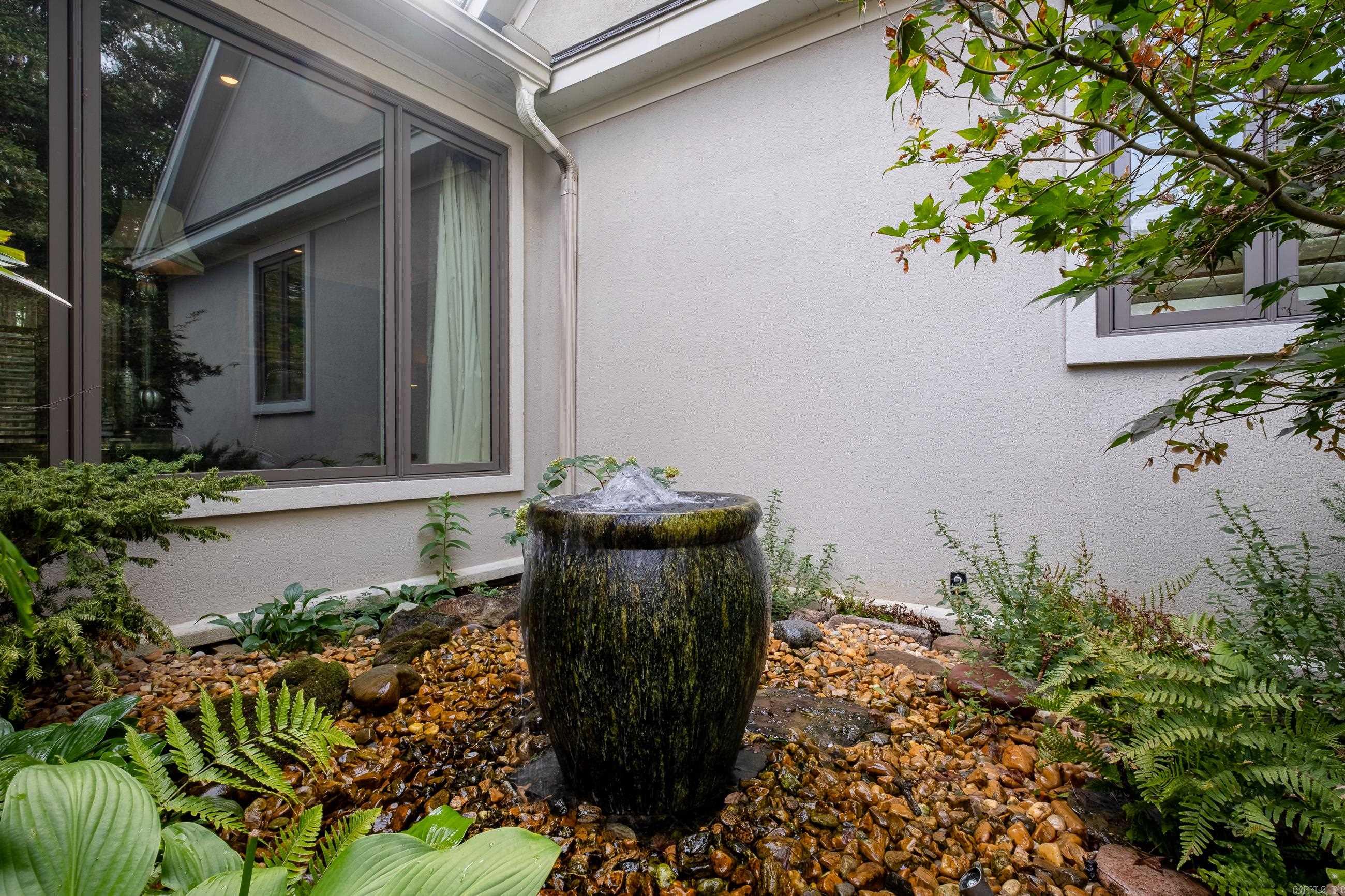 CHENAL VALLEY BRETAGNE CIRCLE - Residential