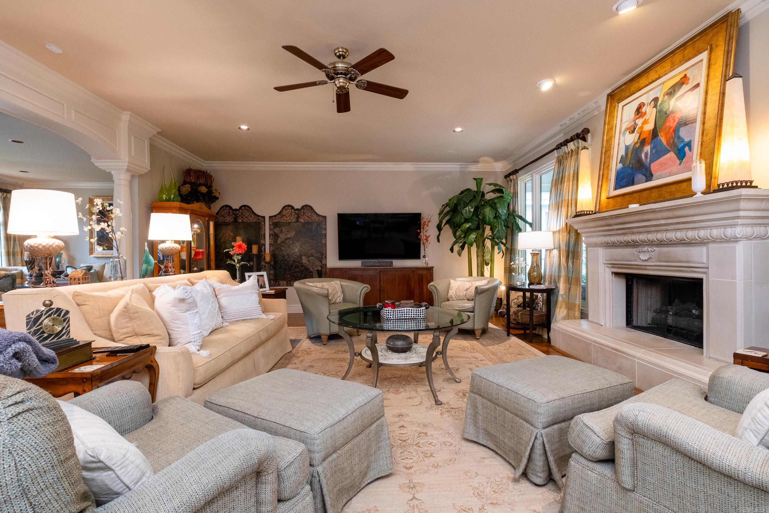 CHENAL VALLEY BRETAGNE CIRCLE - Residential