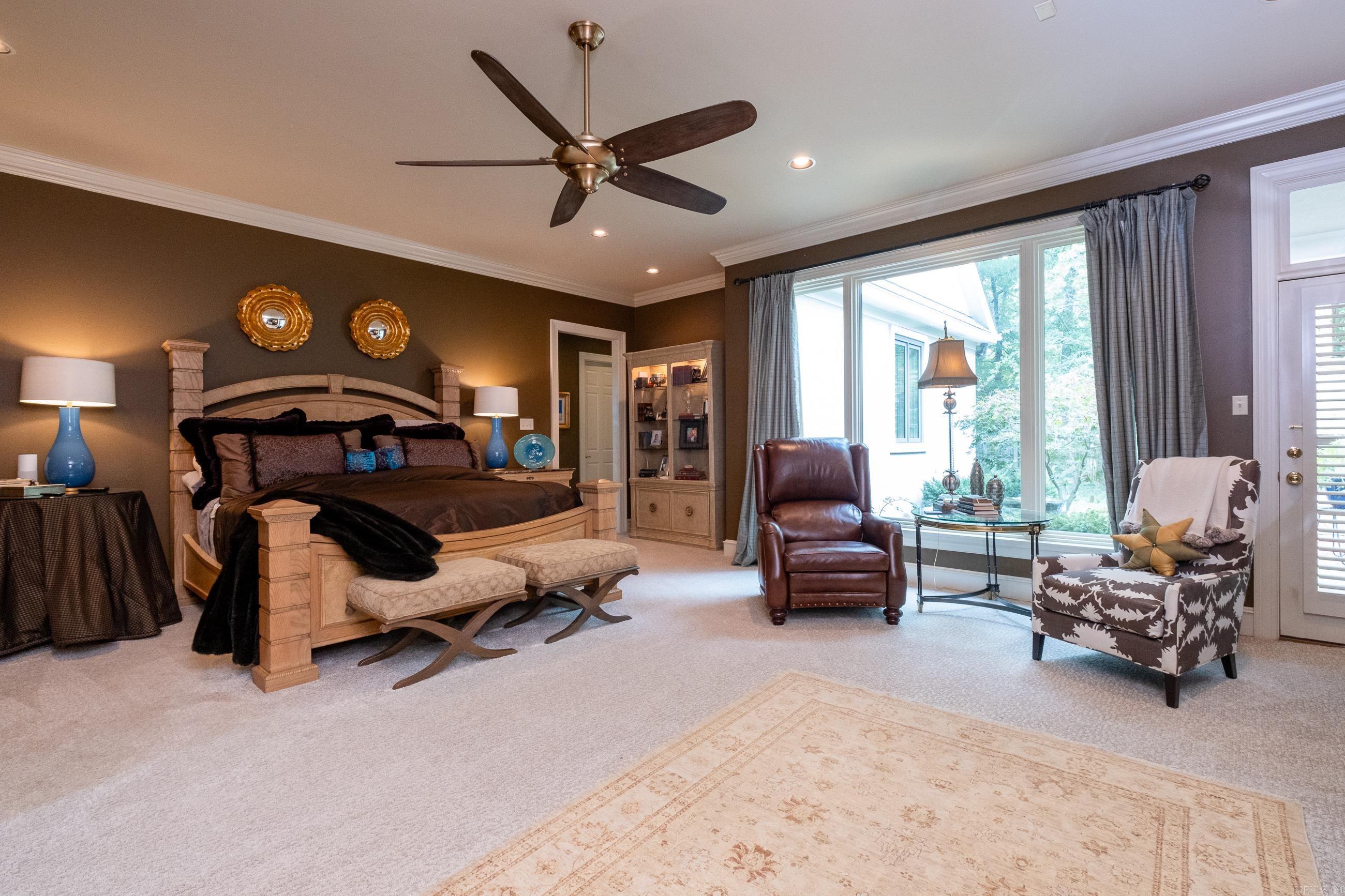 CHENAL VALLEY BRETAGNE CIRCLE - Residential