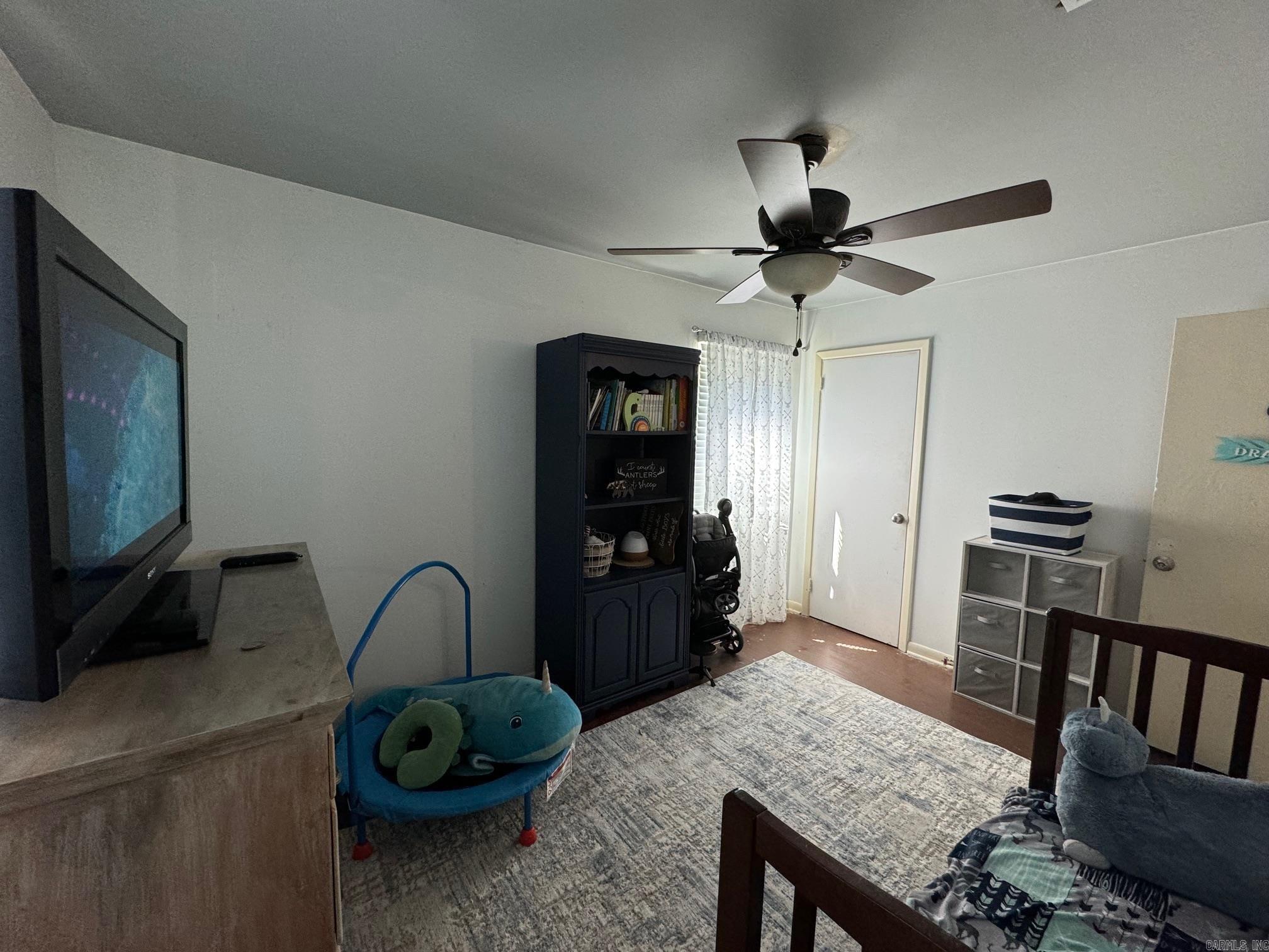 WILTON HGTS - Residential