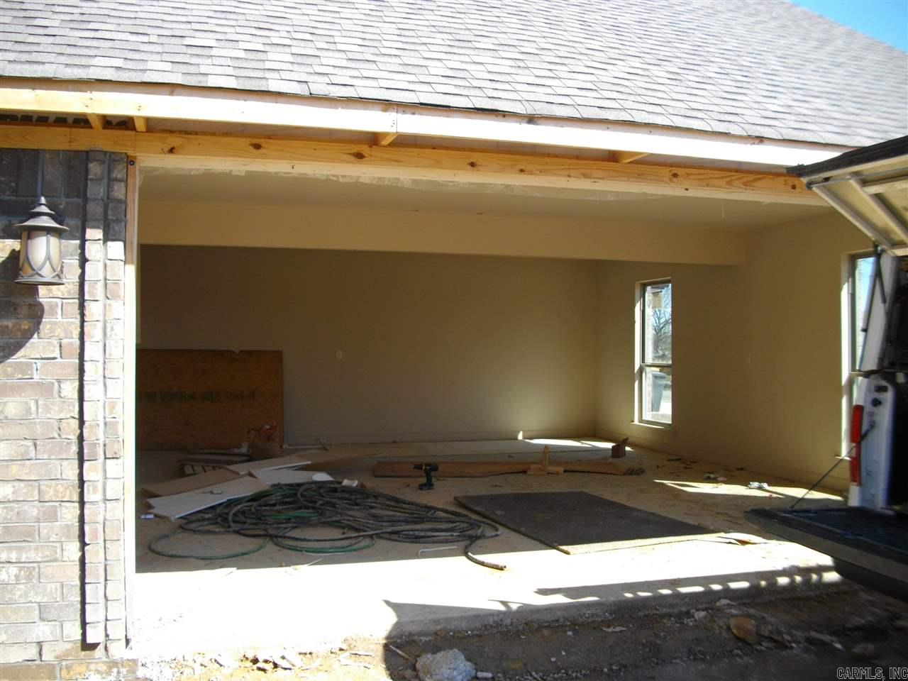 COUNTRY CLUB OF ARK THE - Residential