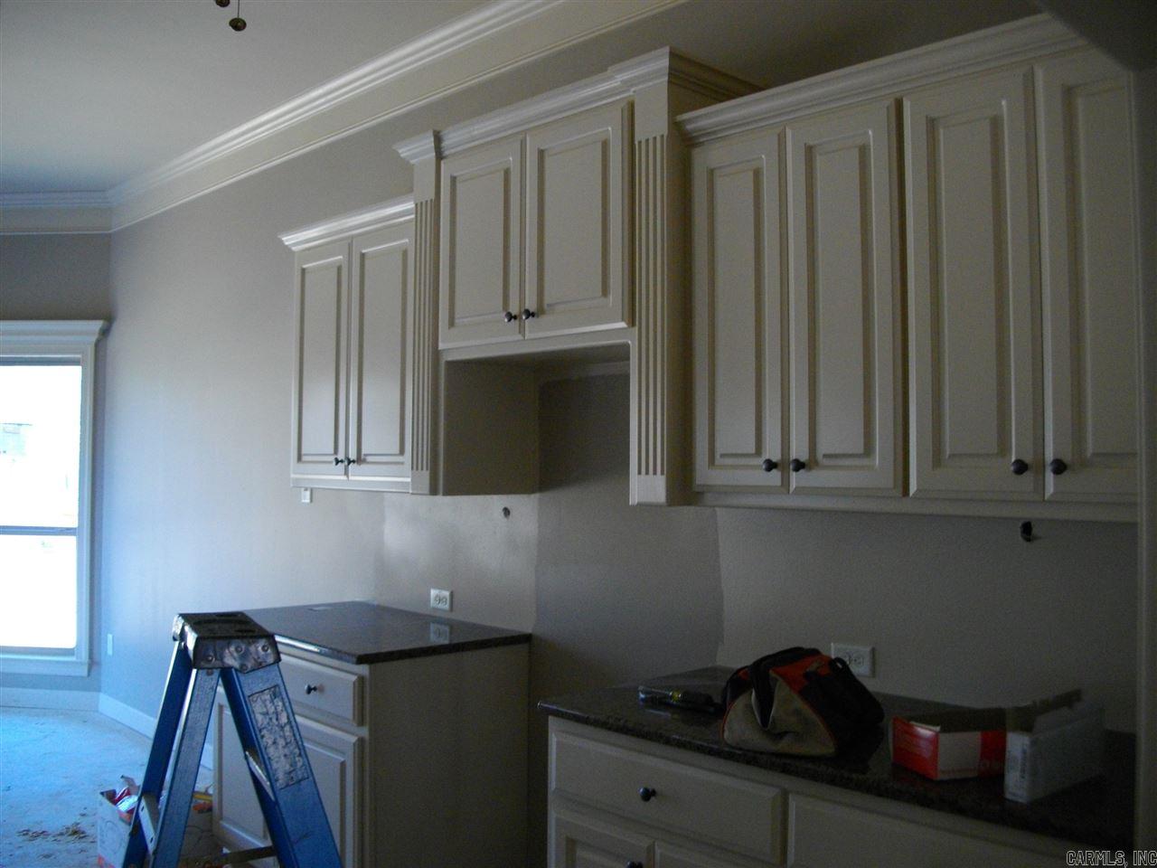 COUNTRY CLUB OF ARK THE - Residential