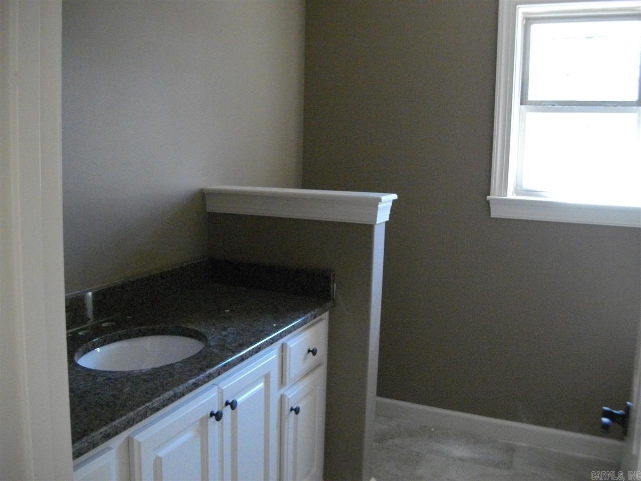 COUNTRY CLUB OF ARK THE - Residential