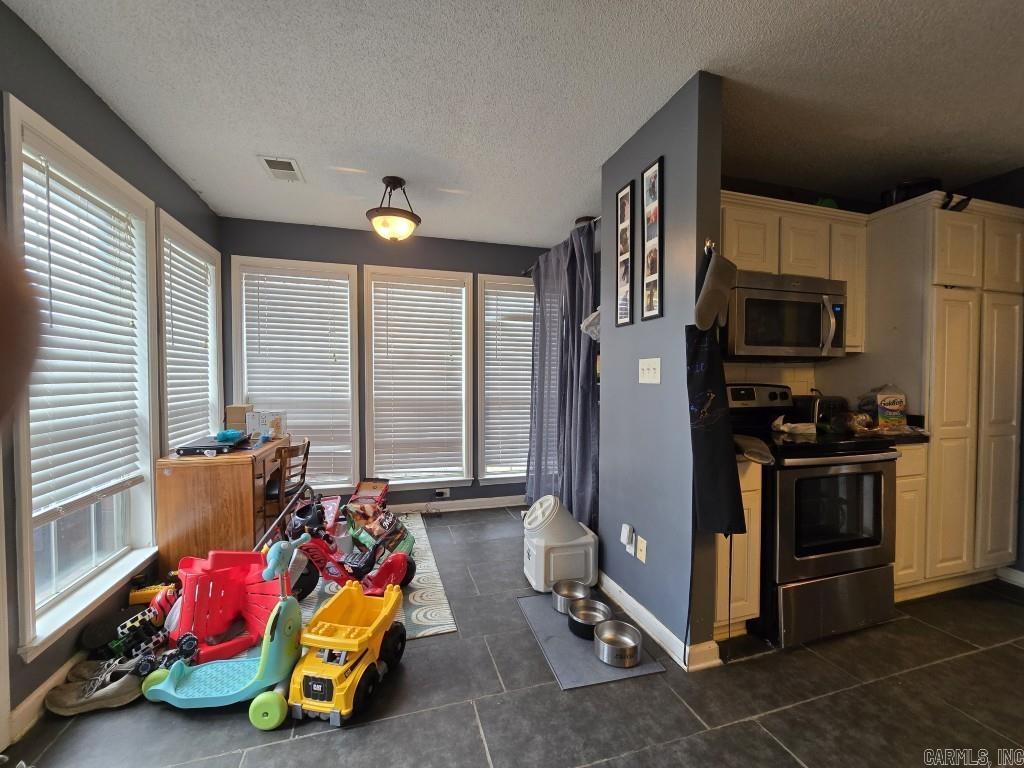 BAYOU VISTA ESTATES - Residential