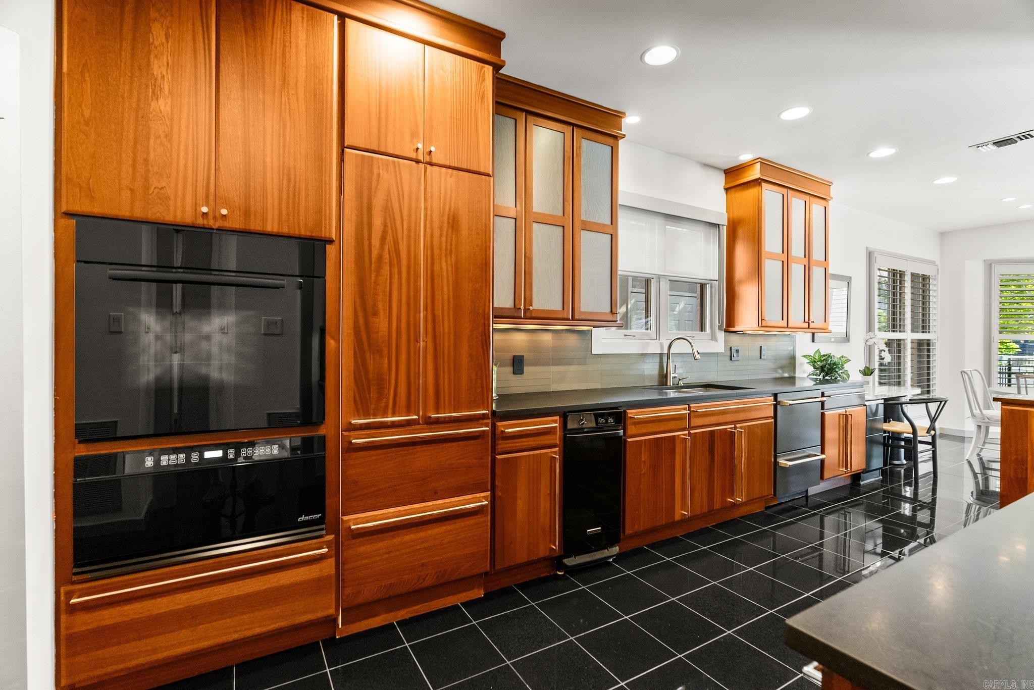 RIVER HEIGHTS ADDN - Residential