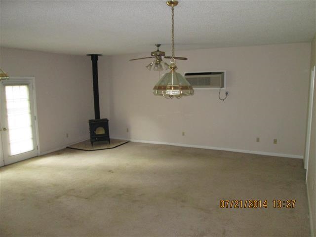 BLOOMFIELD HILLS - Residential