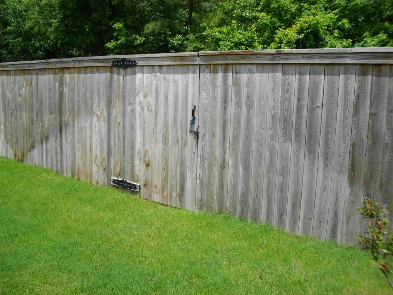 COUNTRY CLUB OF ARK THE - Residential