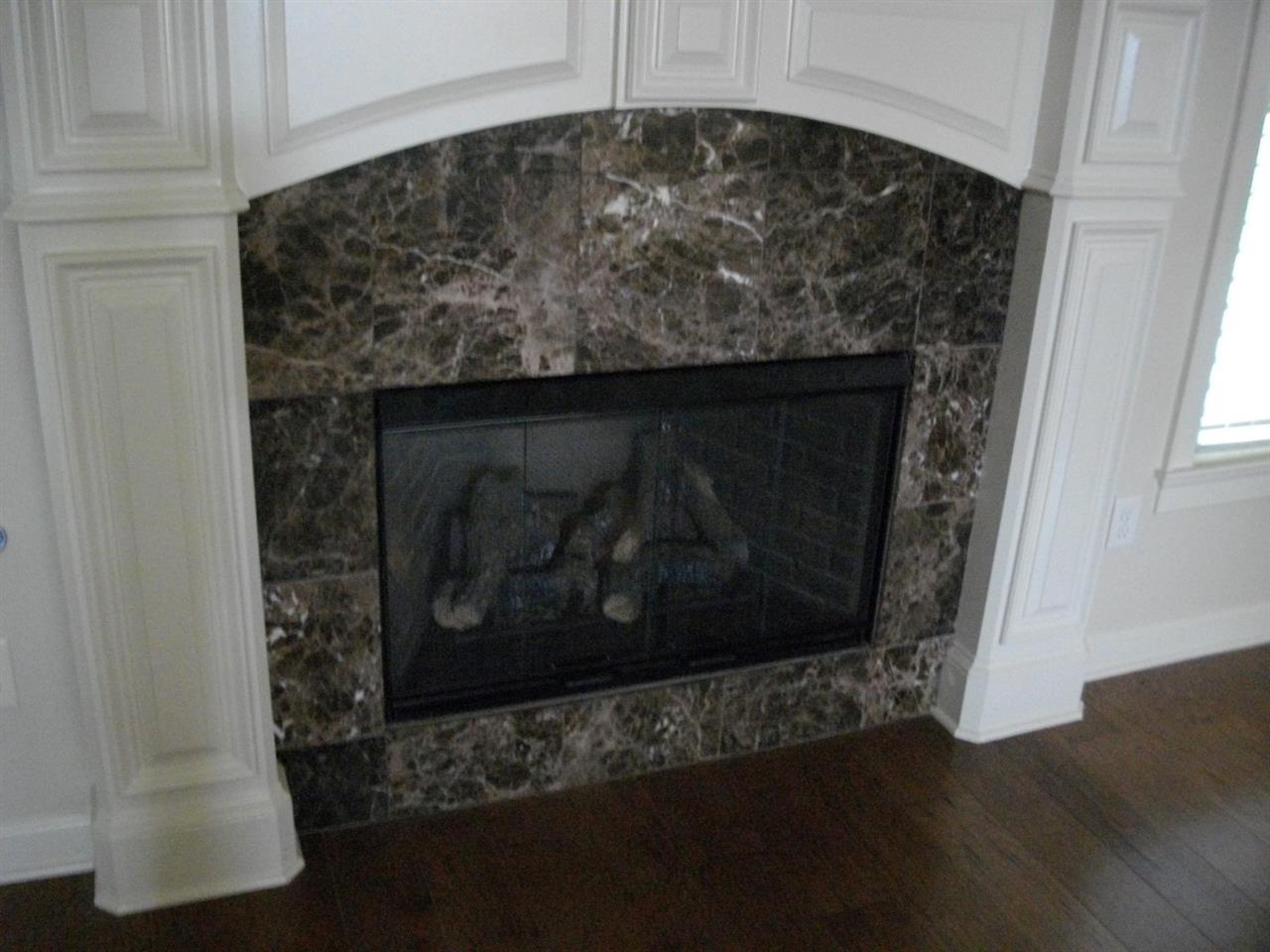 COUNTRY CLUB OF ARK THE - Residential