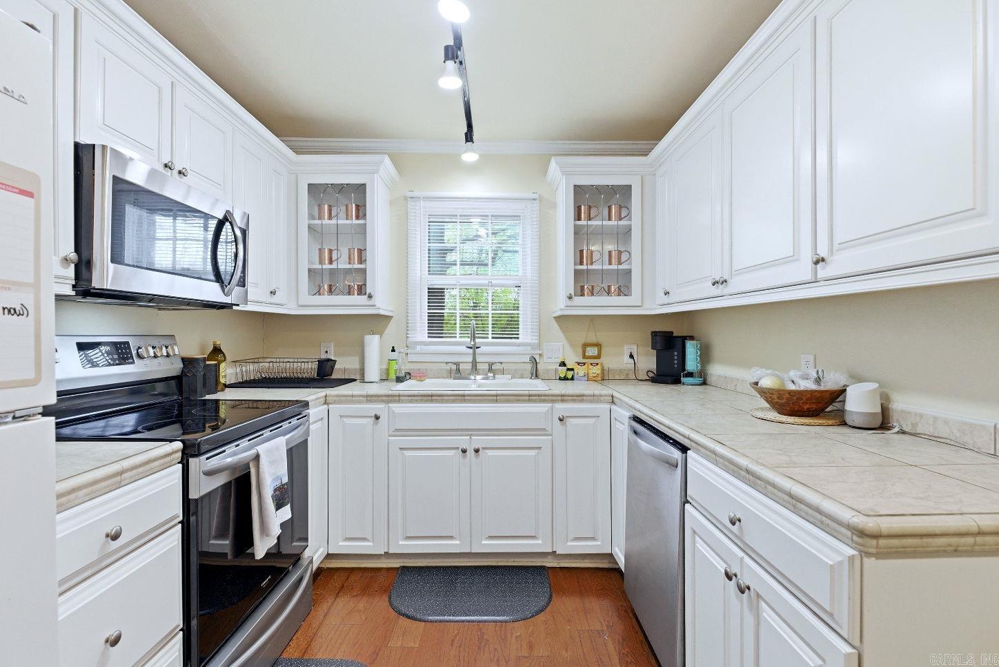 CAMBRIDGE PLACE HPR - Residential